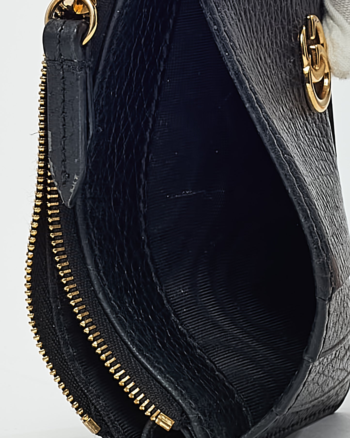 Gucci Black Pebbled Leather GG Marmont Zip Card Case Wallet