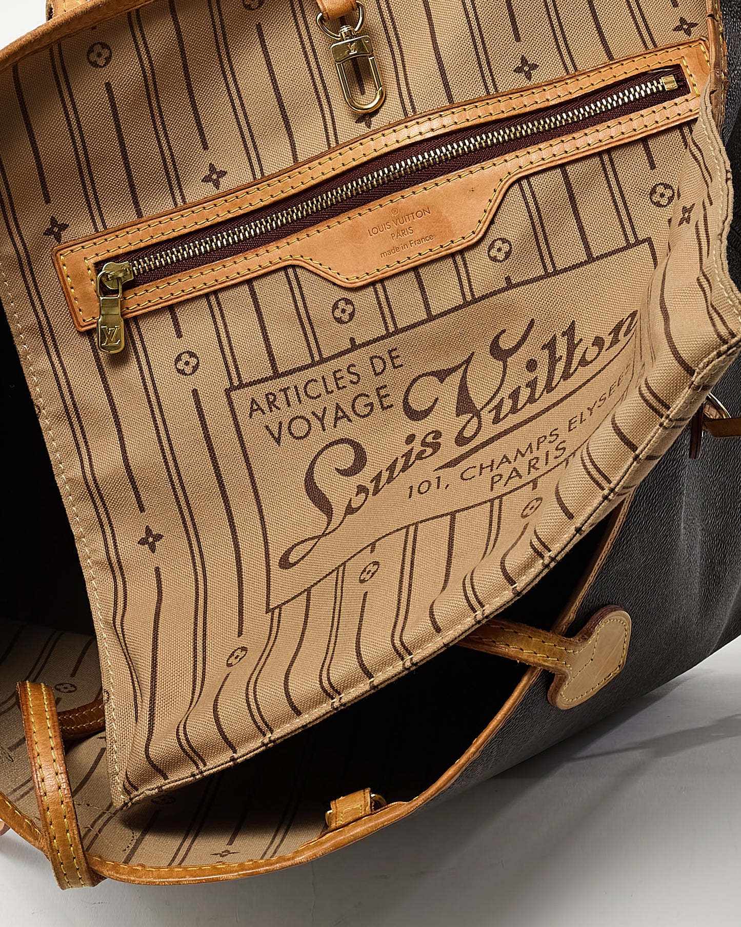 Louis Vuitton Monogram Coated Canvas Neverfull MM Bag
