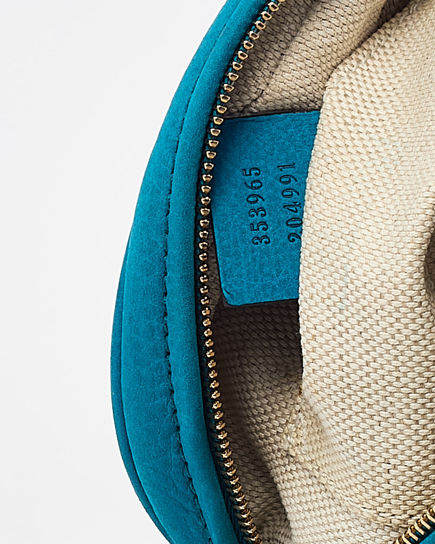 Gucci Turquoise Blue Suede GG Soho Mini Round Chain Crossbody Bag