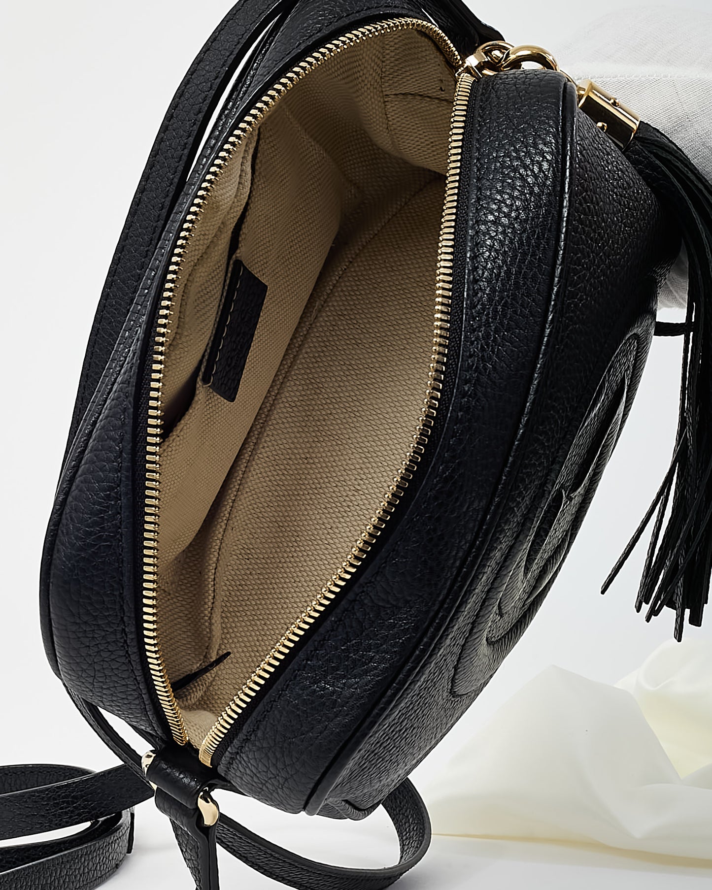 Gucci Black Pebbled Calfskin Leather GG Soho Disco Crossbody Bag