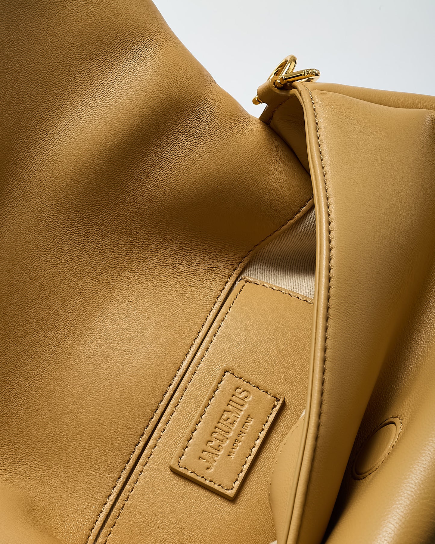 Jacquemus Beige Leather Le Bambimou Shoulder Bag with Strap