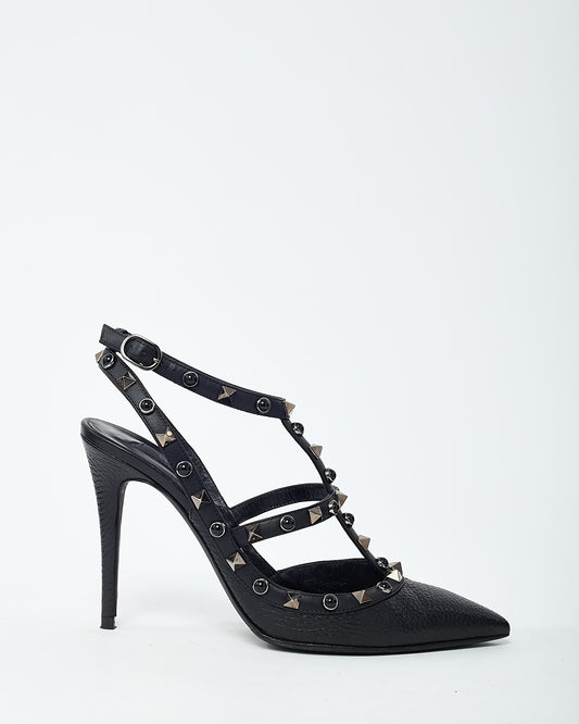 Valentino Black Pebbled Calfskin Leather and Onyx Rockstud Rolling Ankle Strap 100mm Pumps - 38