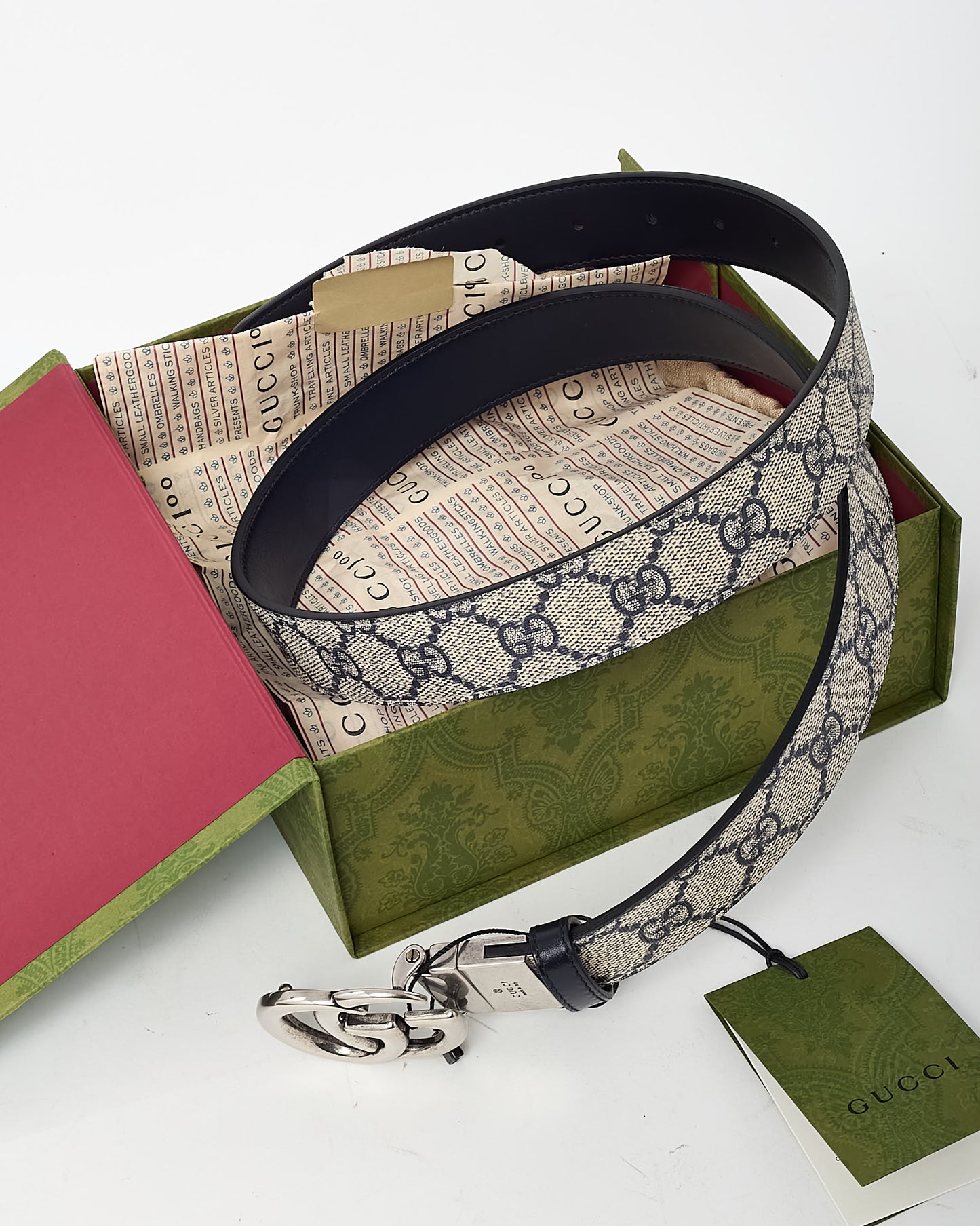 Gucci Beige/Navy GG Supreme Canvas & Navy Plutone Leather SHW Double G Reversible Belt - 90/36