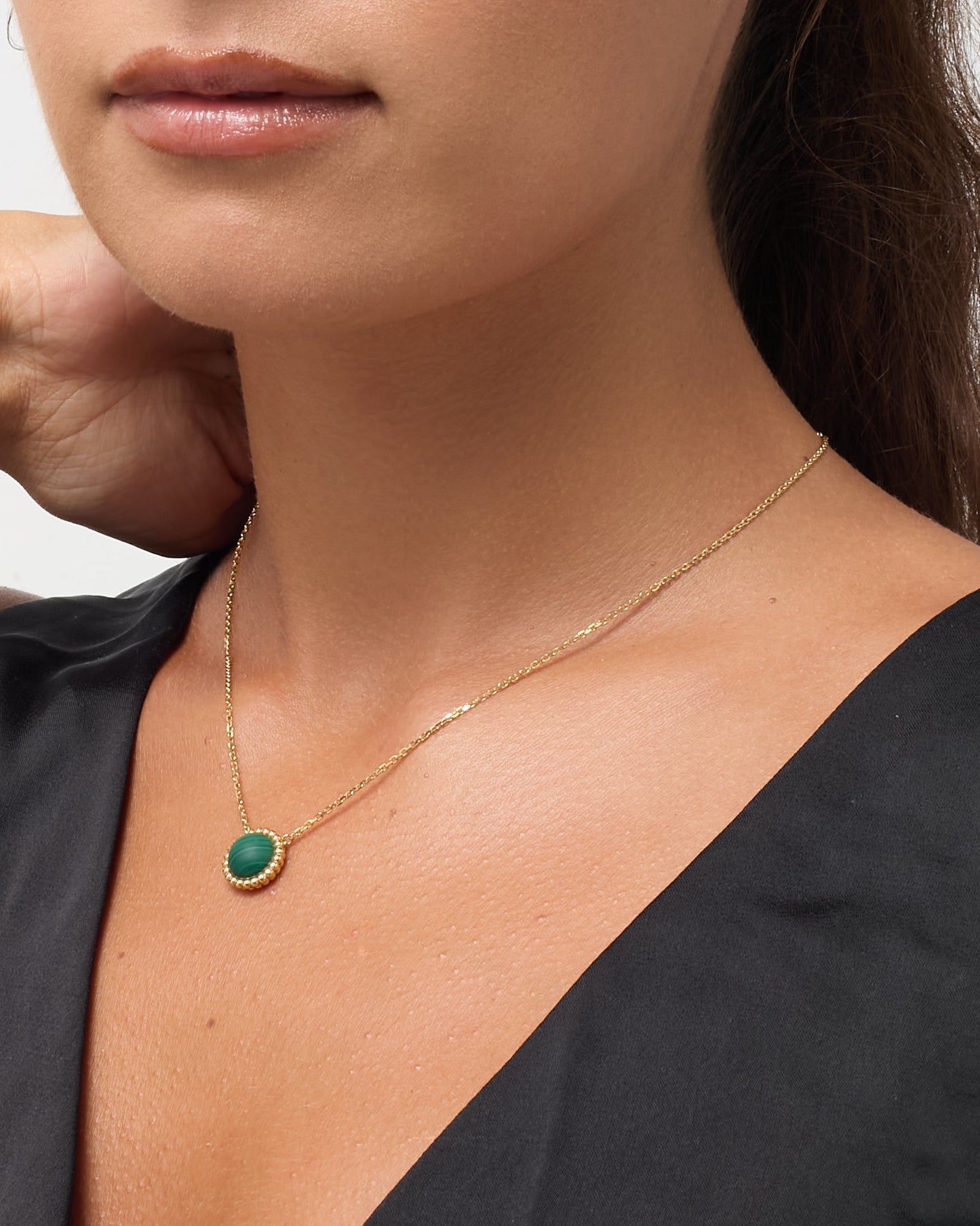 Van Cleef & Arpels 18K Yellow Gold and Green Malachite Perlée Couleurs Pendant Necklace