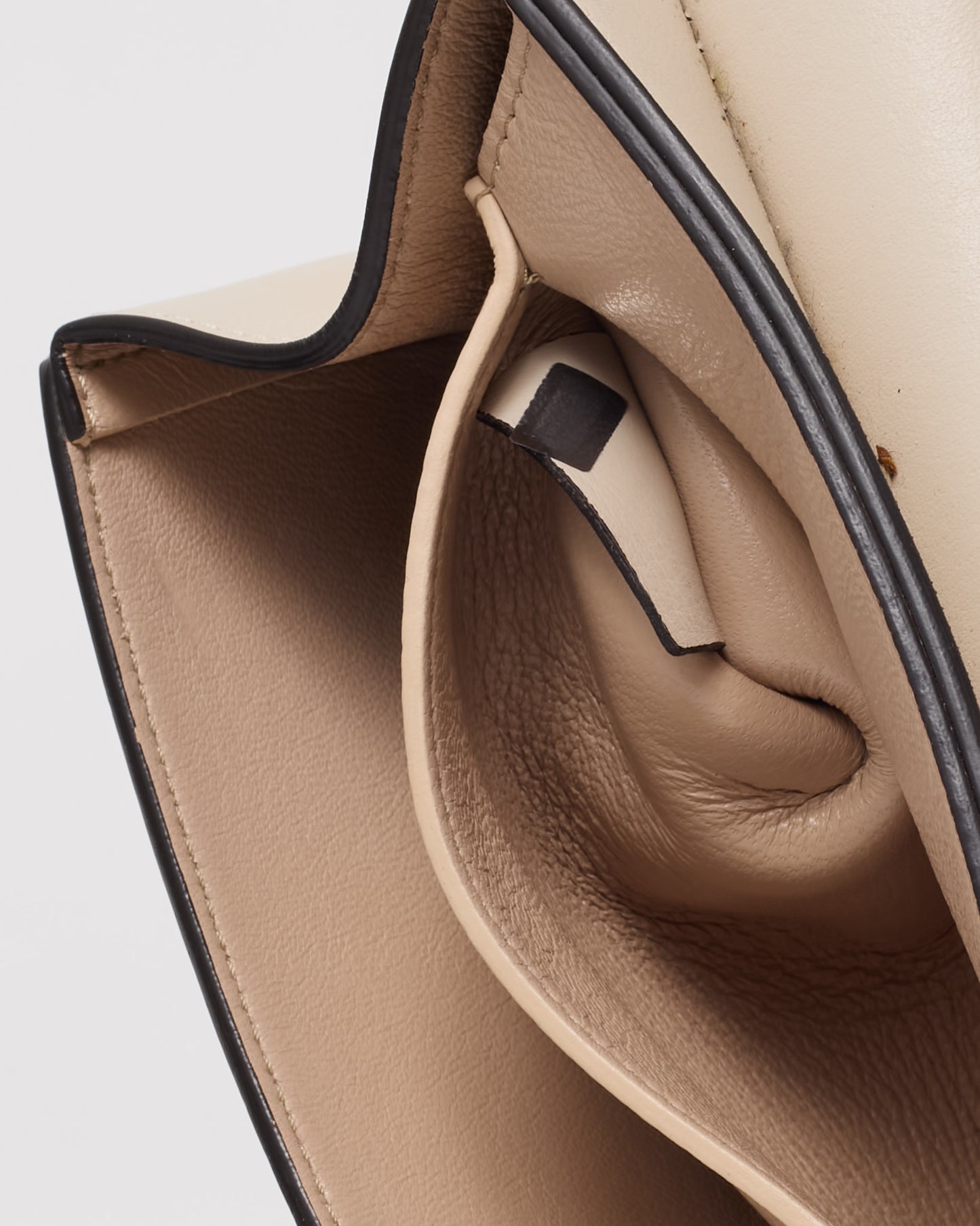 Chloé Off-White Calfskin Leather Gold Palm Tree Embellished Detail Drew Crossbody Bag