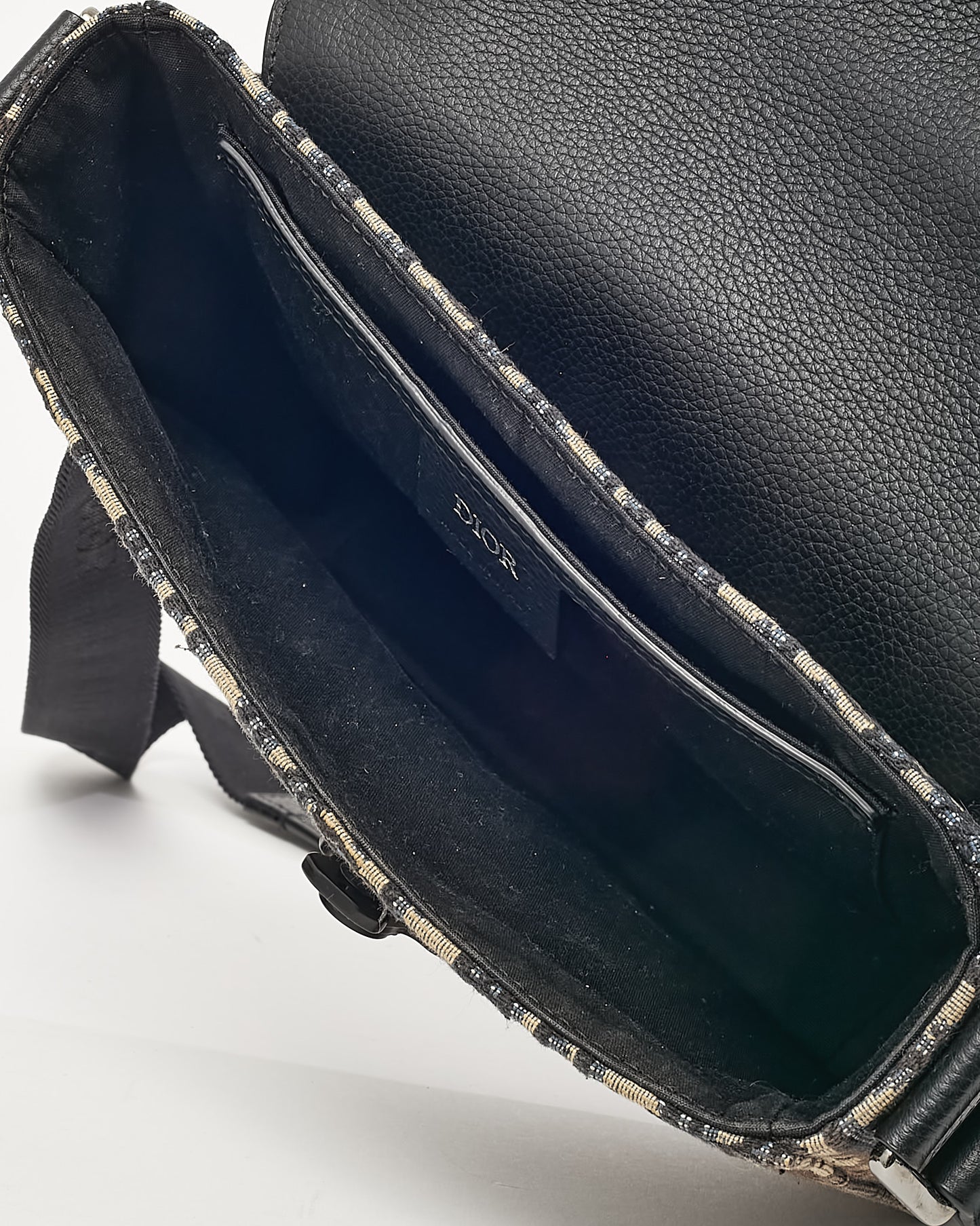 Dior Beige and Black Dior Oblique Jacquard Canvas with Black Grained Calfskin Small Saddle Messenger Bag