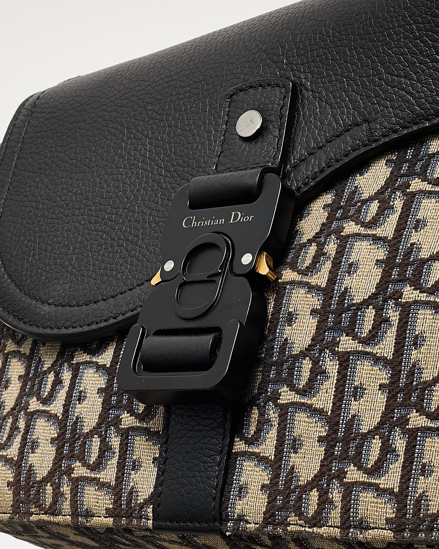 Dior Beige and Black Dior Oblique Jacquard Canvas with Black Grained Calfskin Small Saddle Messenger Bag