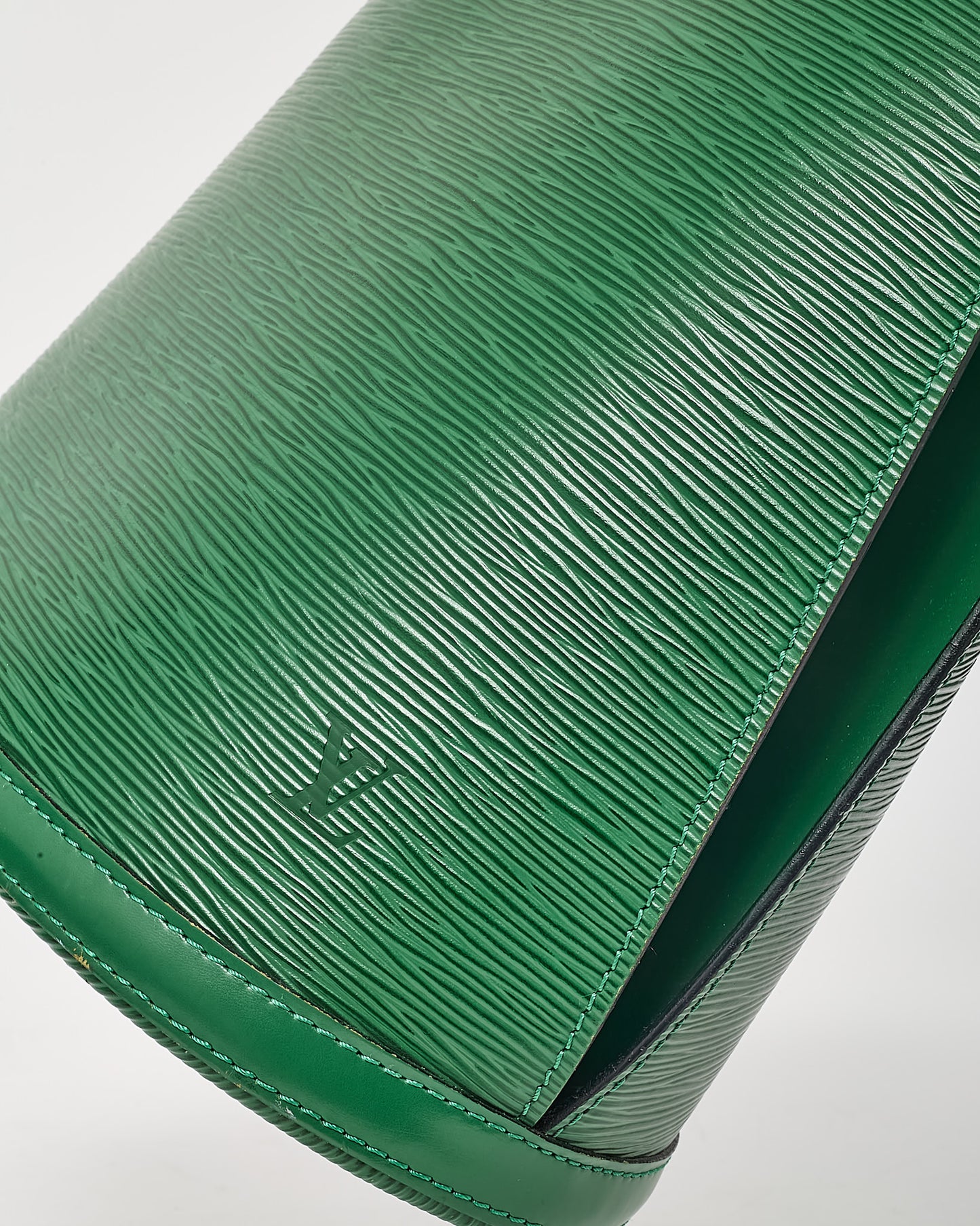 Louis Vuitton Green Epi Leather Cluny Shoulder Bag