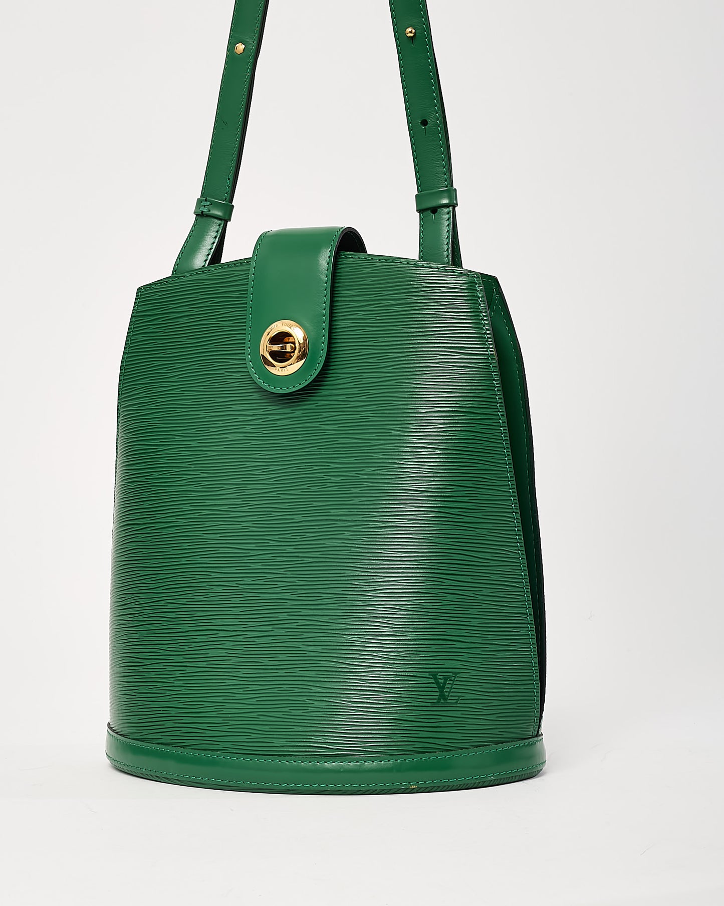 Louis Vuitton Green Epi Leather Cluny Shoulder Bag