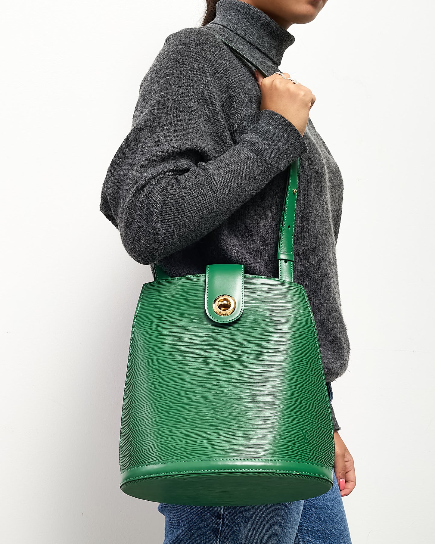 Louis Vuitton Green Epi Leather Cluny Shoulder Bag