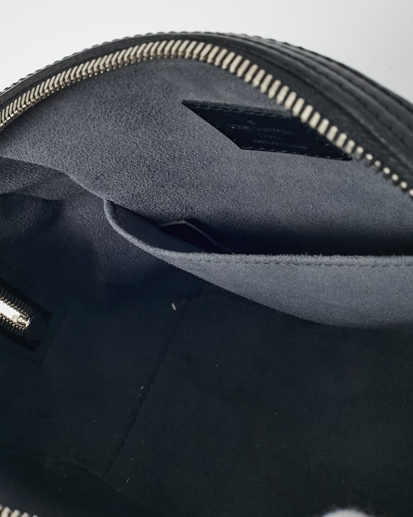 Louis Vuitton Black Epi Leather Jasmine Top Handle Bag