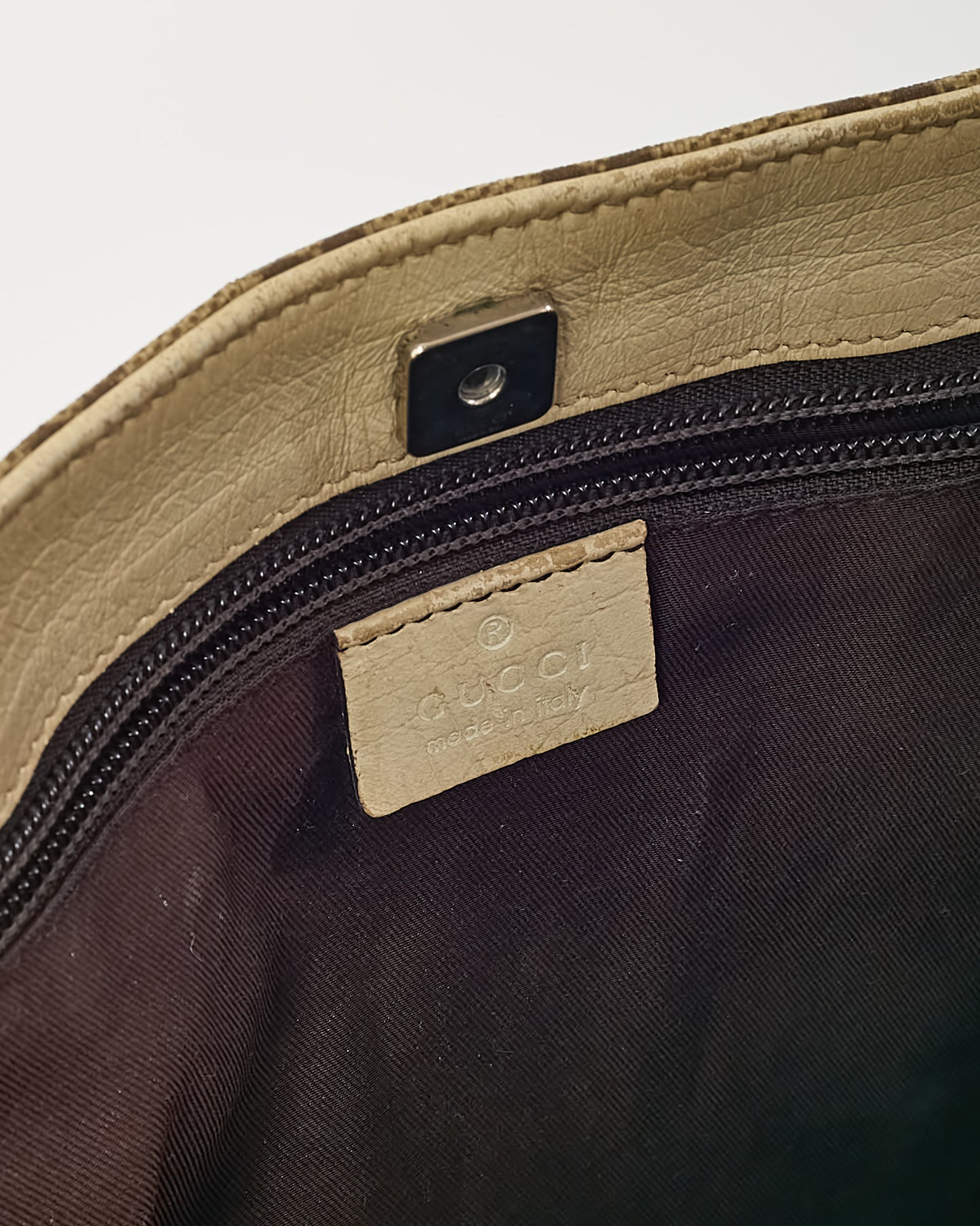 Gucci White Leather and Beige/Brown GG Monogram Supreme Coated Canvas Flat Tote Bag