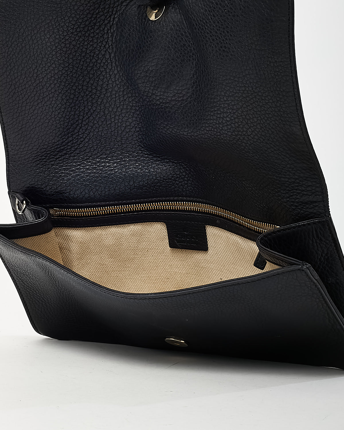 Gucci Black Pebbled Leather GG Soho Embossed Logo Clutch
