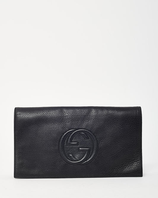 Gucci Black Pebbled Leather GG Soho Embossed Logo Clutch