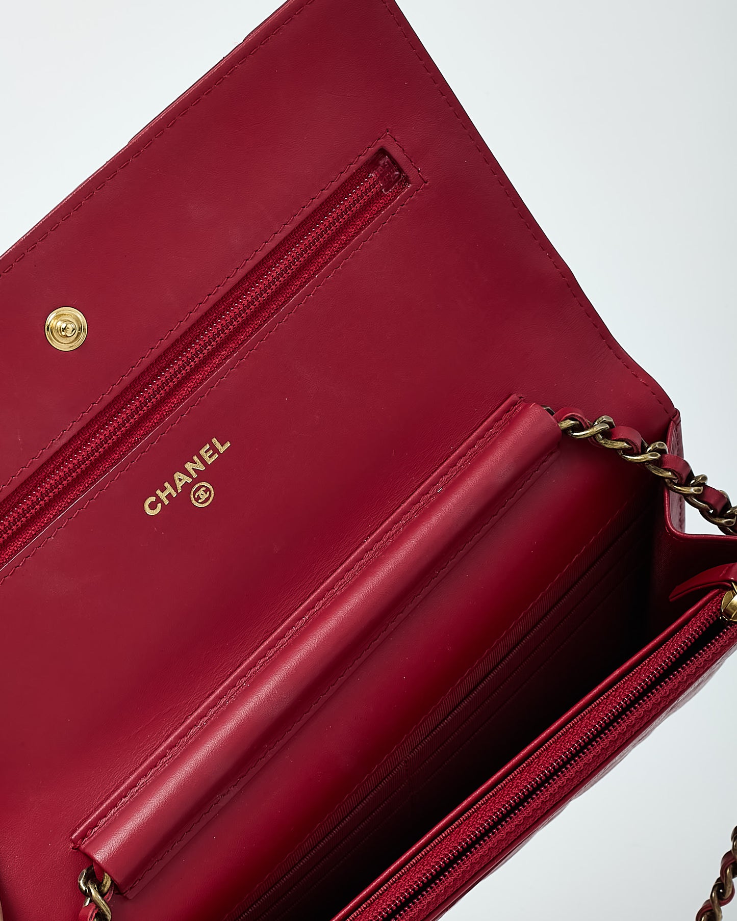 Chanel Red Calfskin Leather 2.55 Re-Issue WOC Wallet on Chain Crossbody Bag GHW