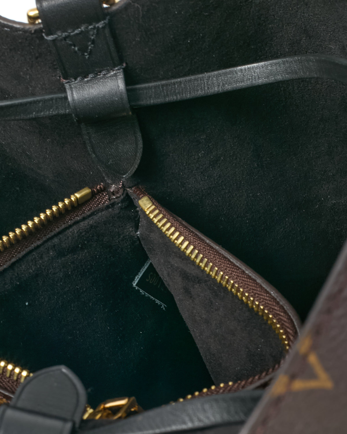 Louis Vuitton Monogram Canvas and Black NéoNoé MM Bucket Bag