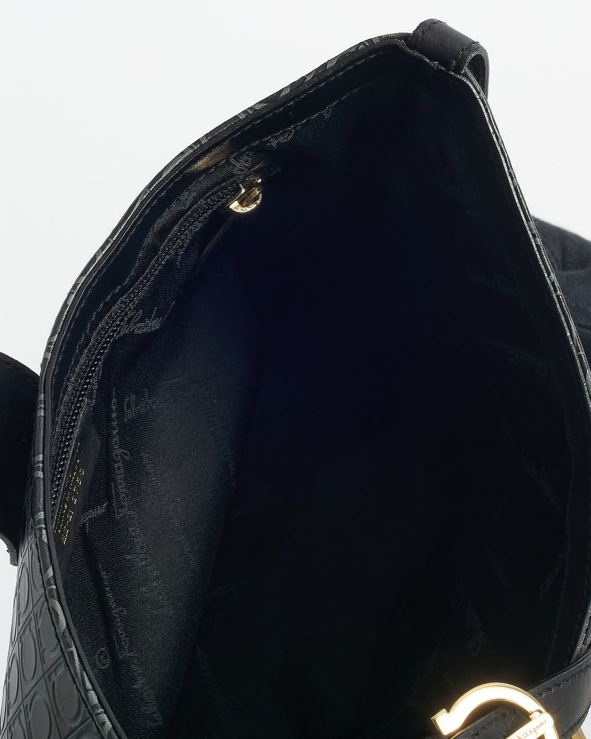 Salvatore Ferragamo Black Gancini Embossed Leather Shoulder Bag