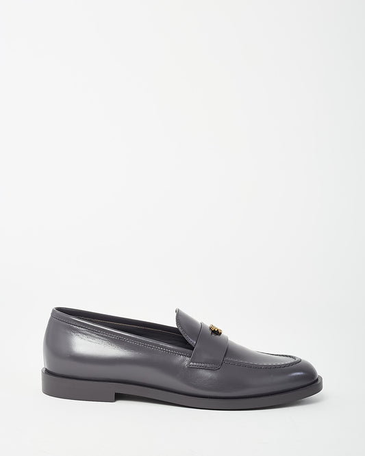 Chanel Grey Leather CC Logo Loafers - 37.5