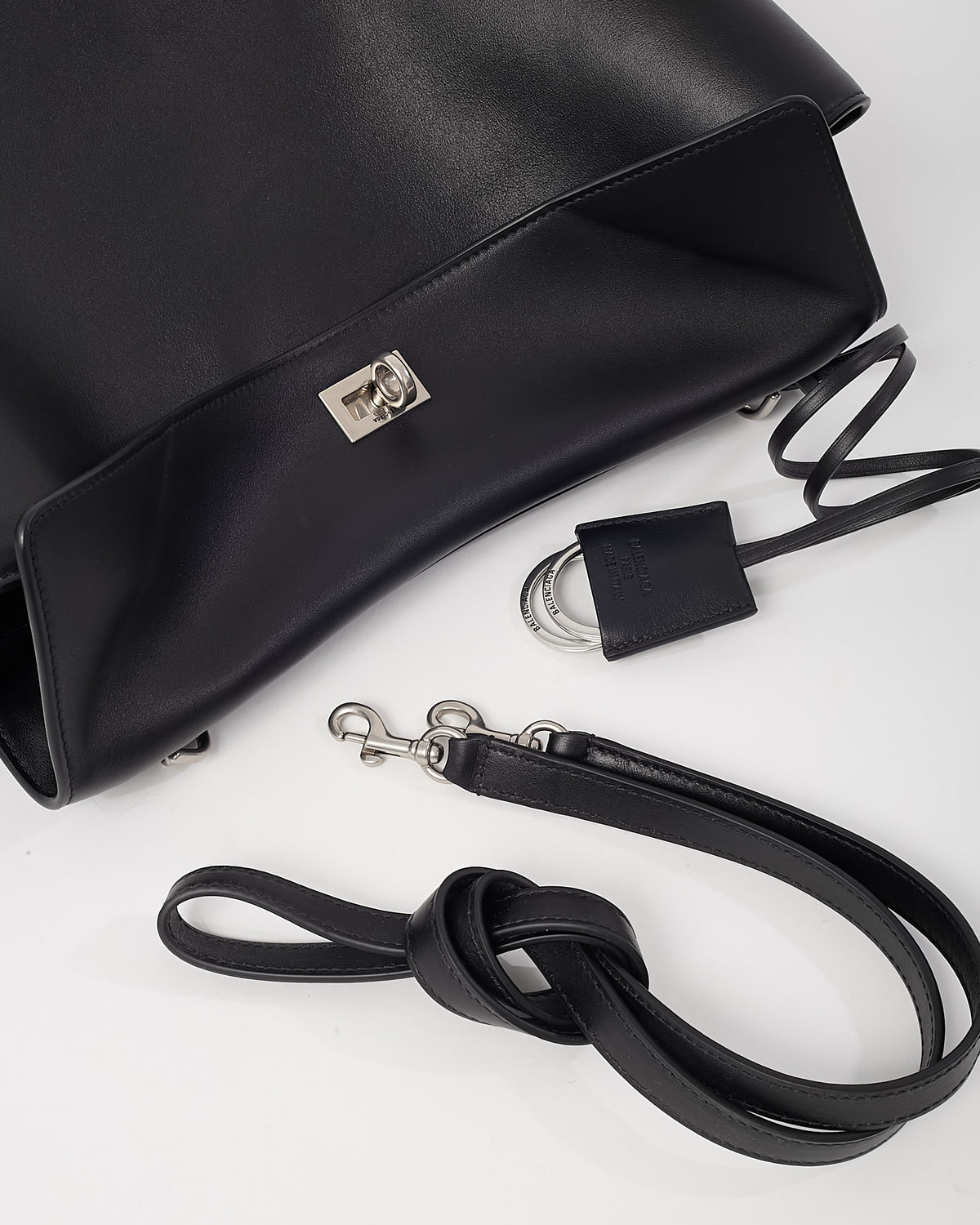 Balenciaga Black Smooth Leather Medium Rodeo Handbag