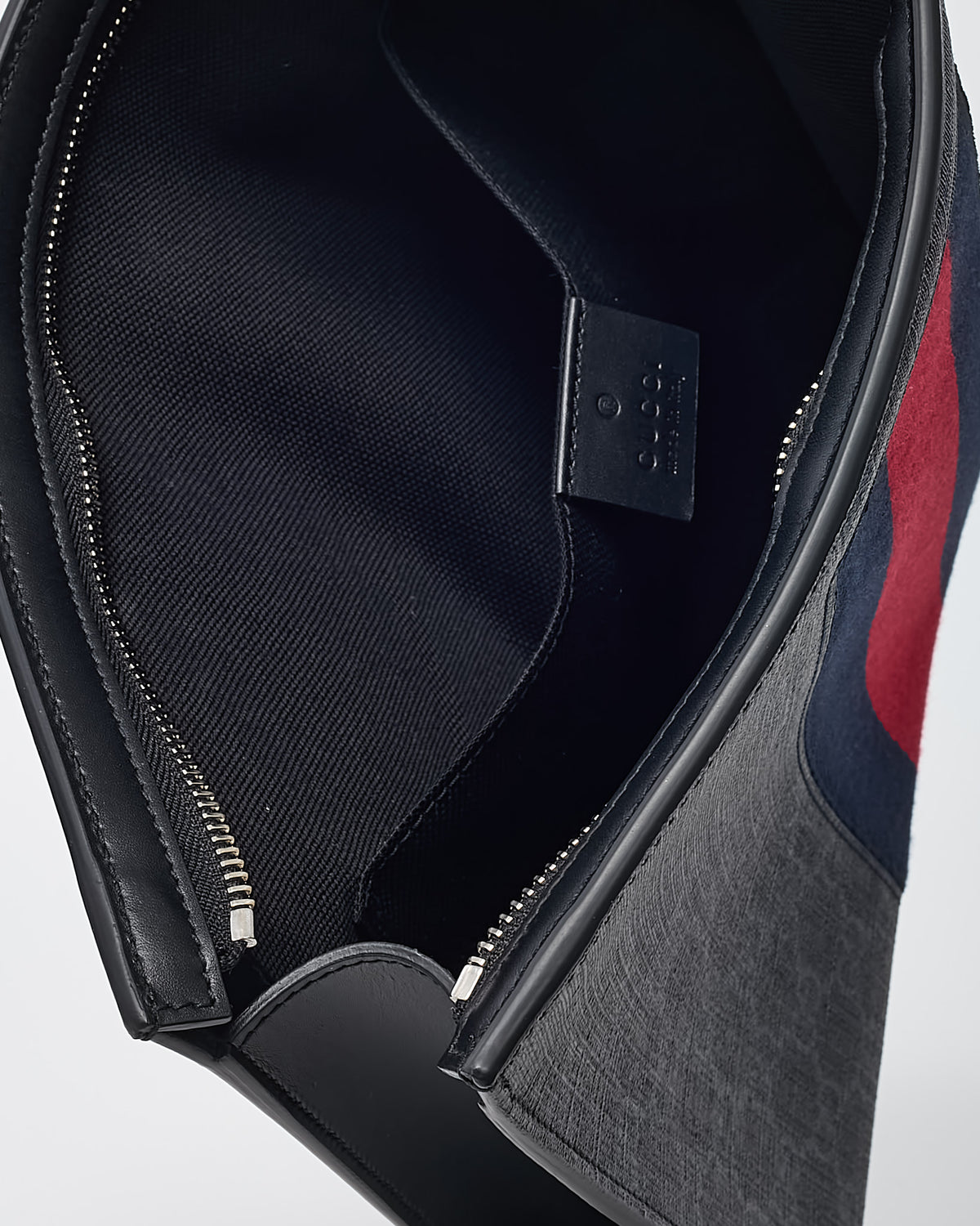 Gucci Black GG Supreme Monogram Coated Canvas Web Zip Clutch Bag