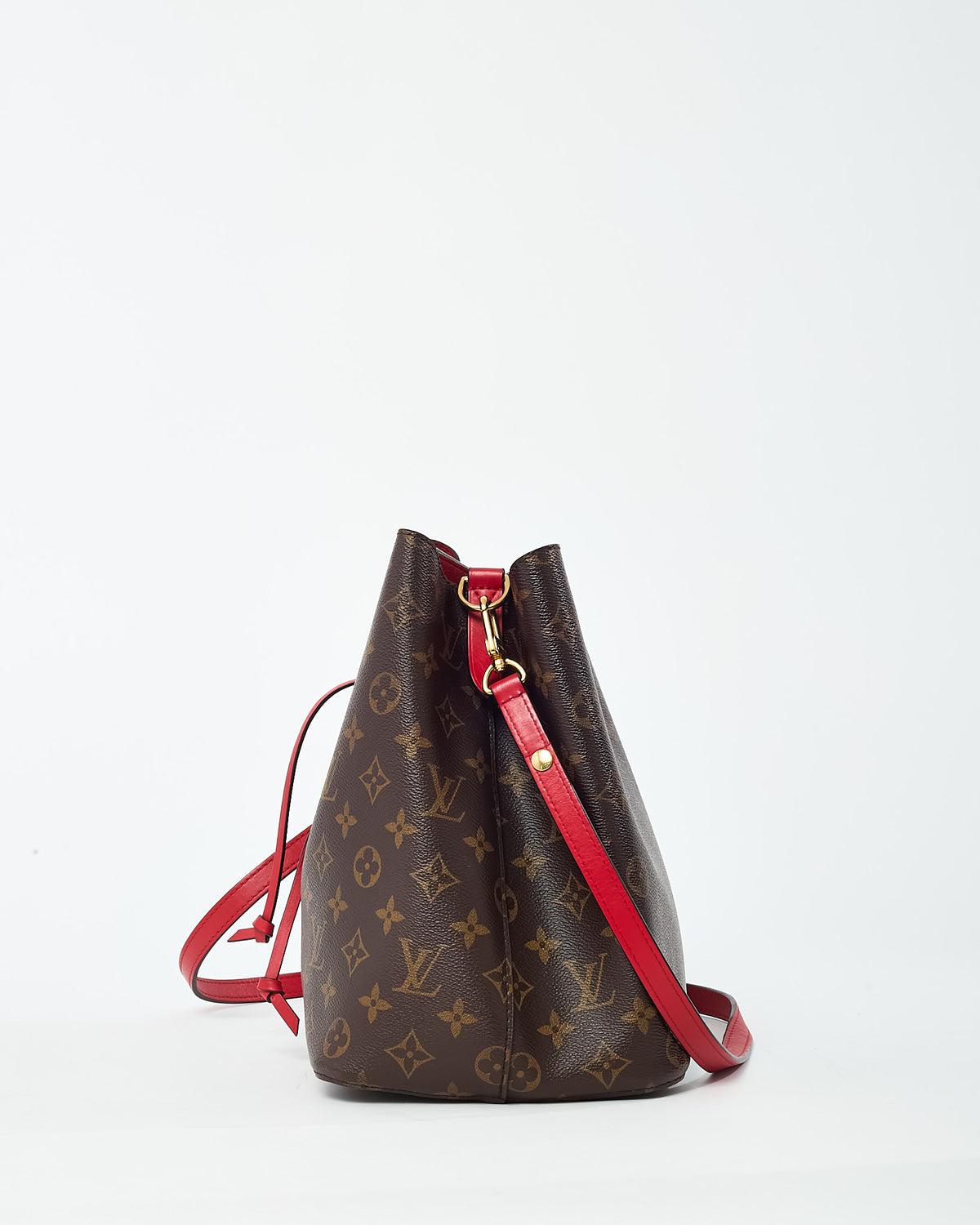 Louis Vuitton Monogram Canvas and Red NéoNoé MM Bucket Bag