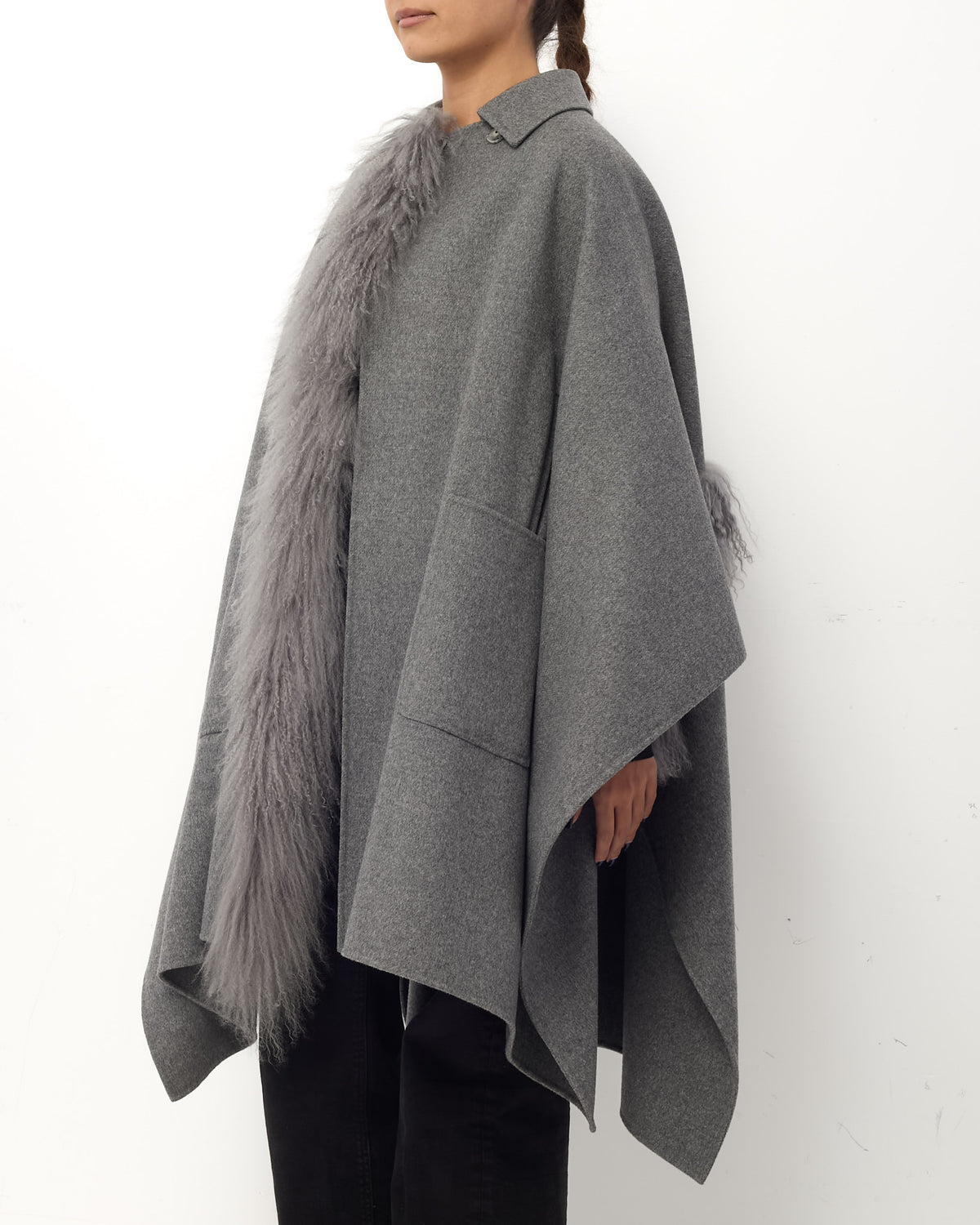 Max Mara Weekend Grey Cashmere and Mongolian Lamb Fur Cape - OS