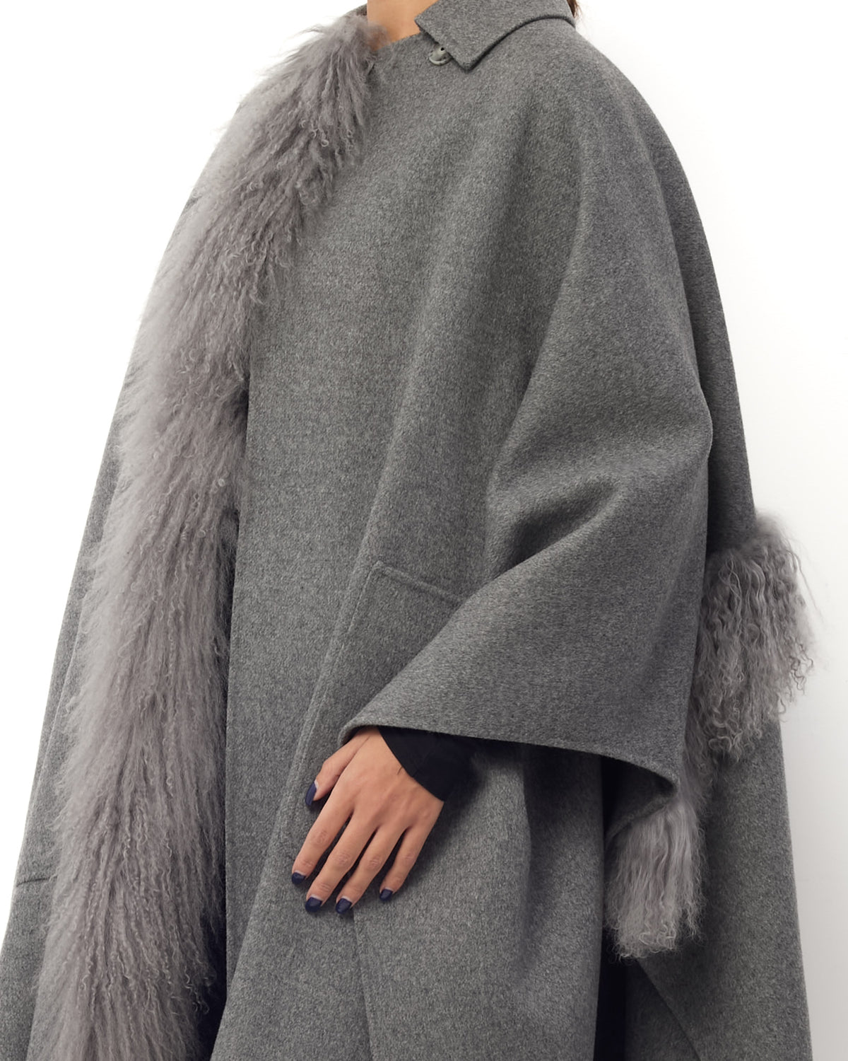 Max Mara Weekend Grey Cashmere and Mongolian Lamb Fur Cape - OS