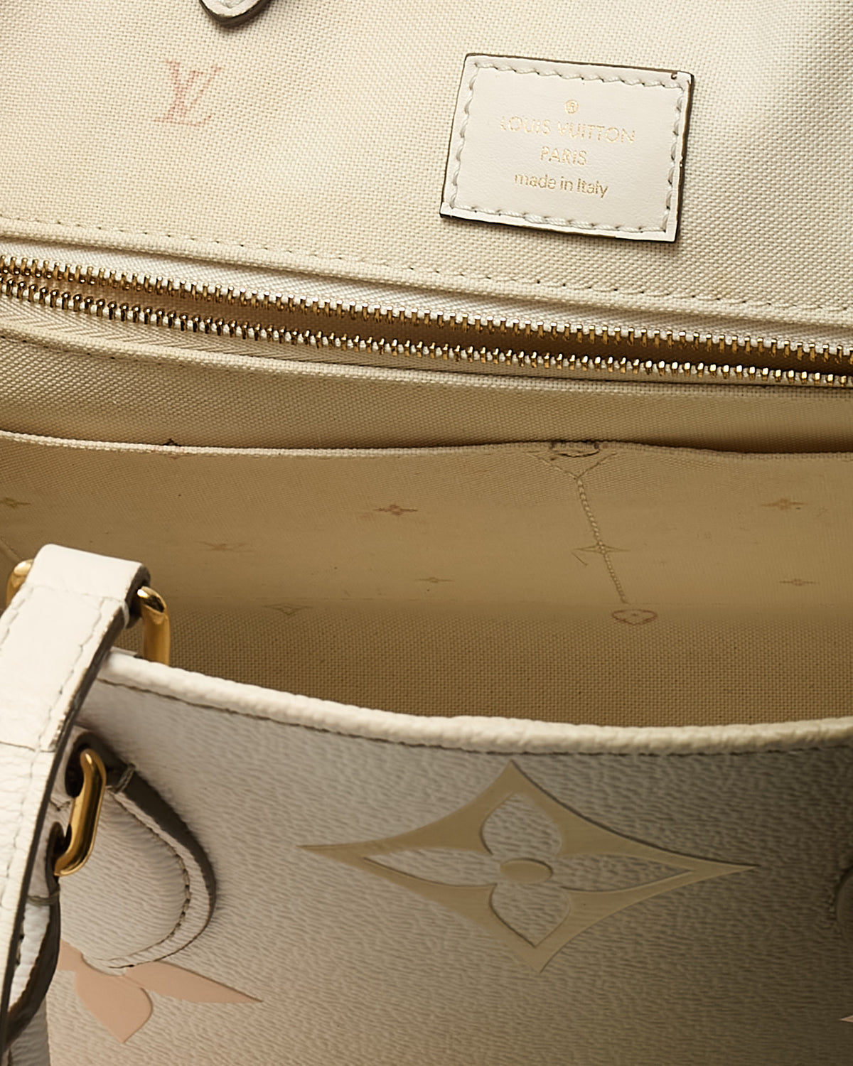 Louis Vuitton Sunset Khaki Monogram Giant Empreinte Leather Onthego MM Bag