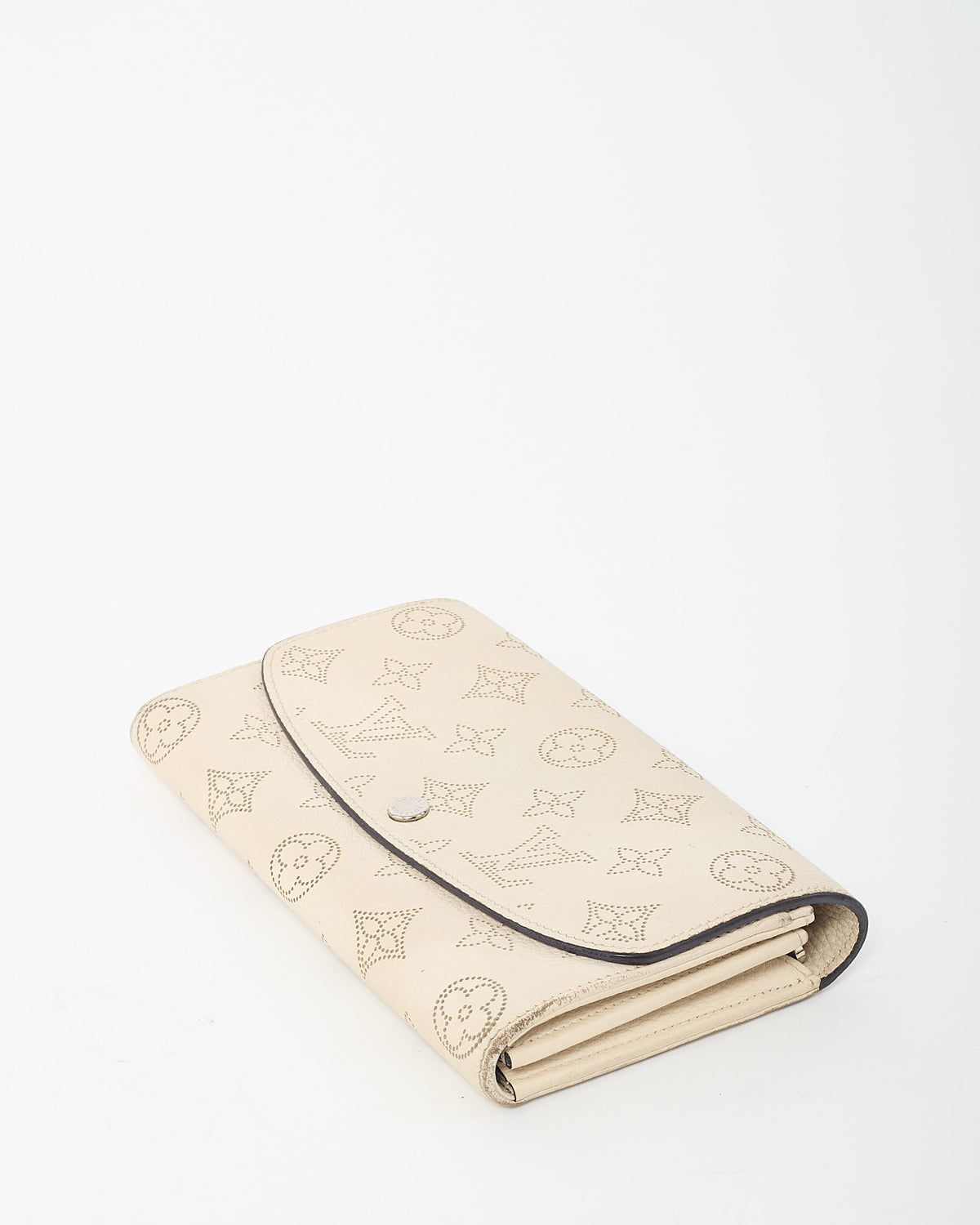 Louis Vuitton White Monogram Mahina Embossed Leather Bifold Long Wallet