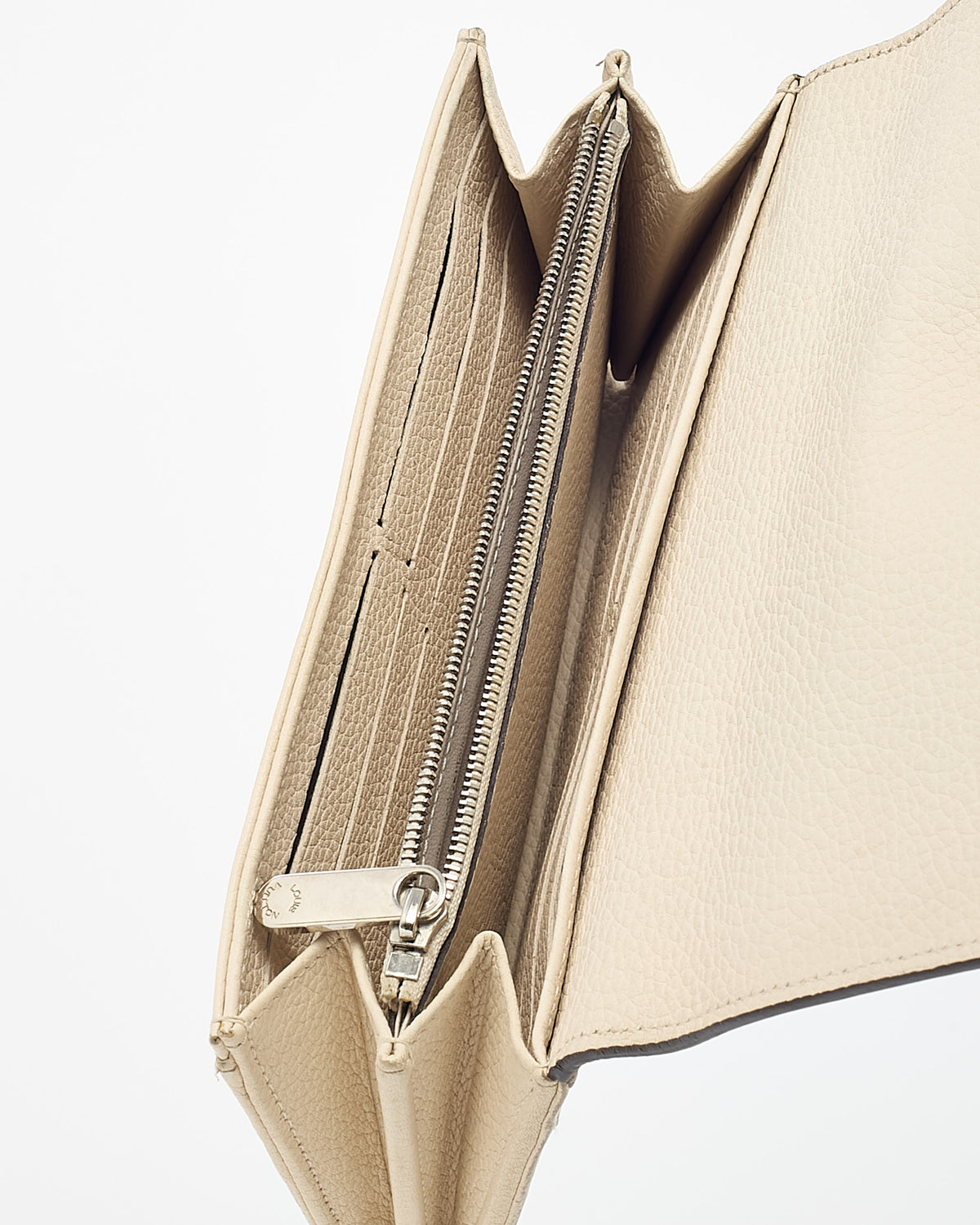 Louis Vuitton White Monogram Mahina Embossed Leather Bifold Long Wallet