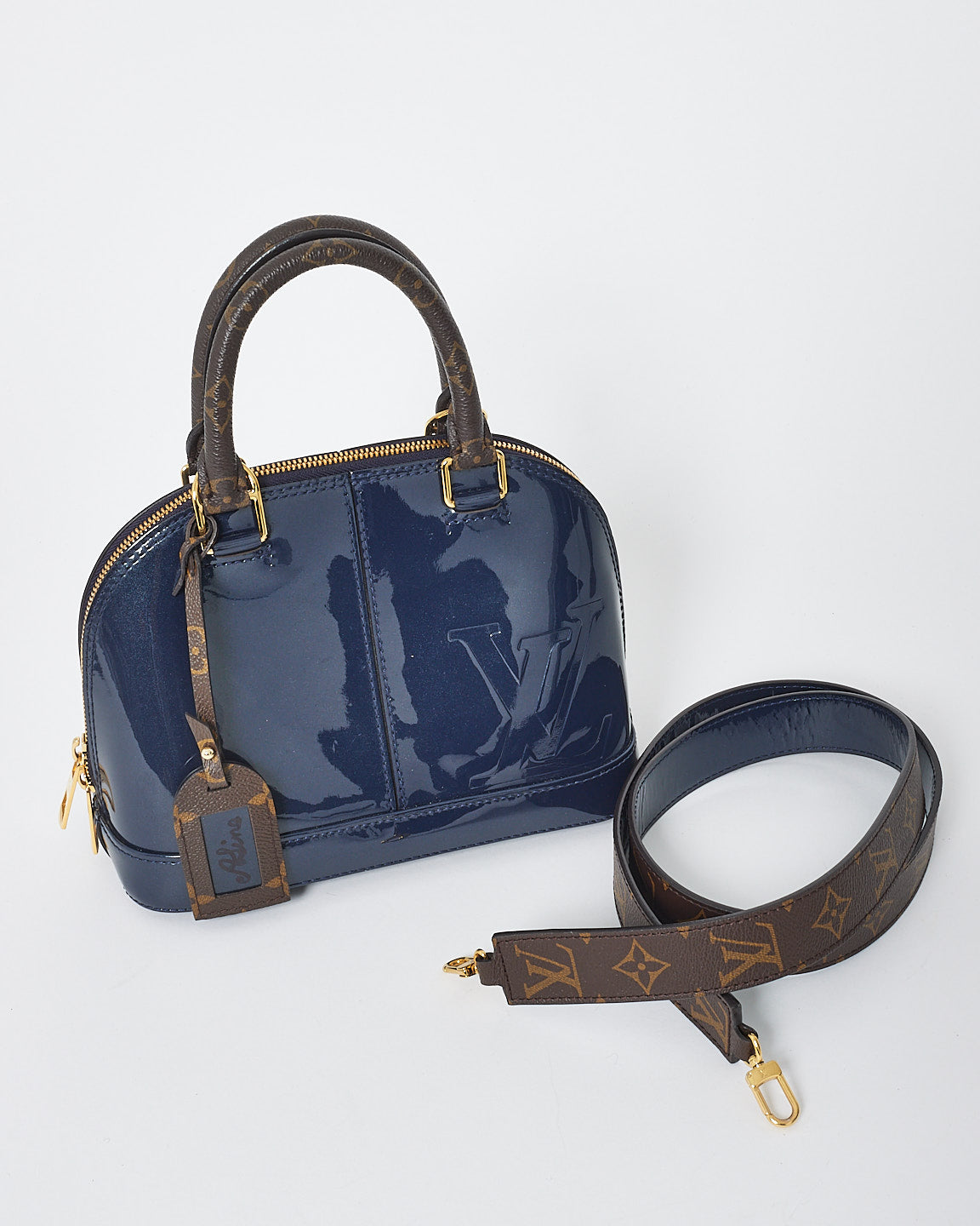 Louis Vuitton Sac Alma BB en cuir verni lisse et monogramme bleu foncé
