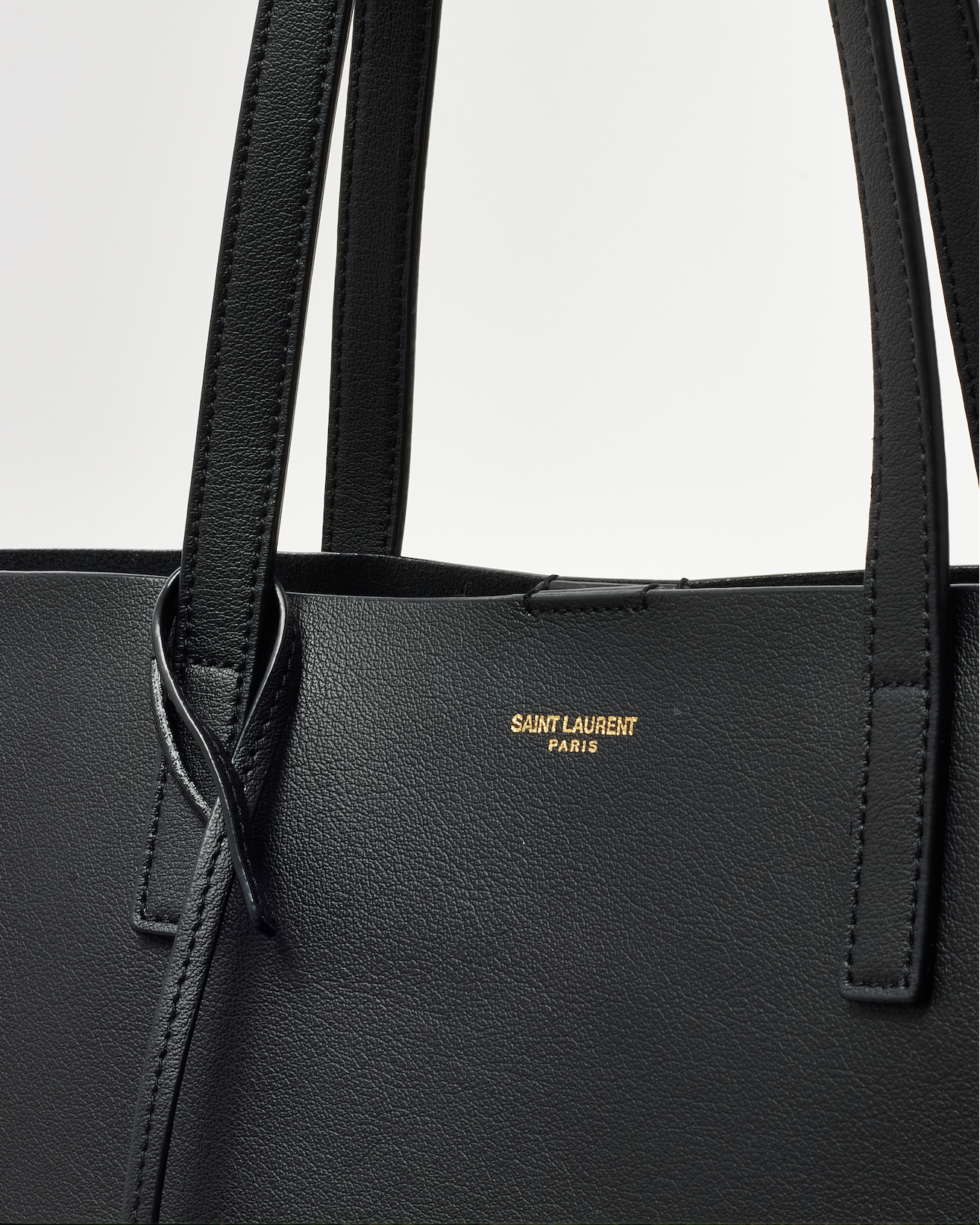 Cabas E/W en cuir de veau noir Saint Laurent