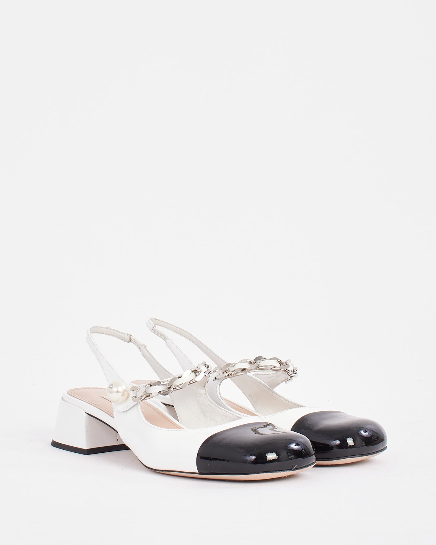 Miu Miu White Patent Leather Mary Jane Pumps With Pearl Strap - 37.5