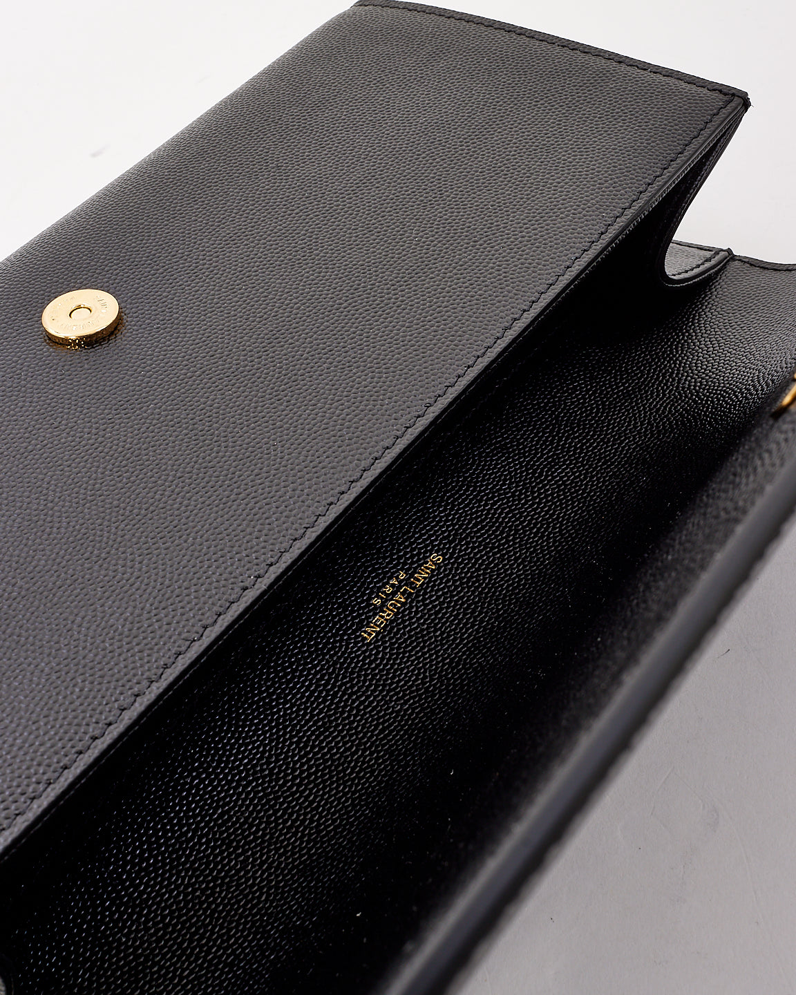 Saint Laurent Pochette Kate en cuir grain de poudre noir