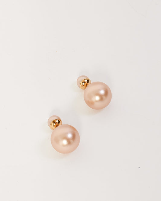 Boucles d'oreilles Dior Tribales en perles roses