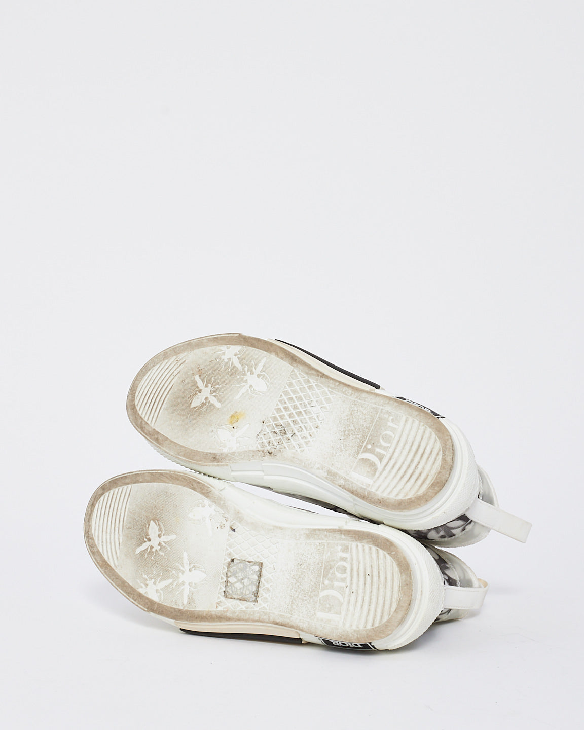 Dior White and Black Dior Oblique Canvas B23 Hightop Sneakers - 38