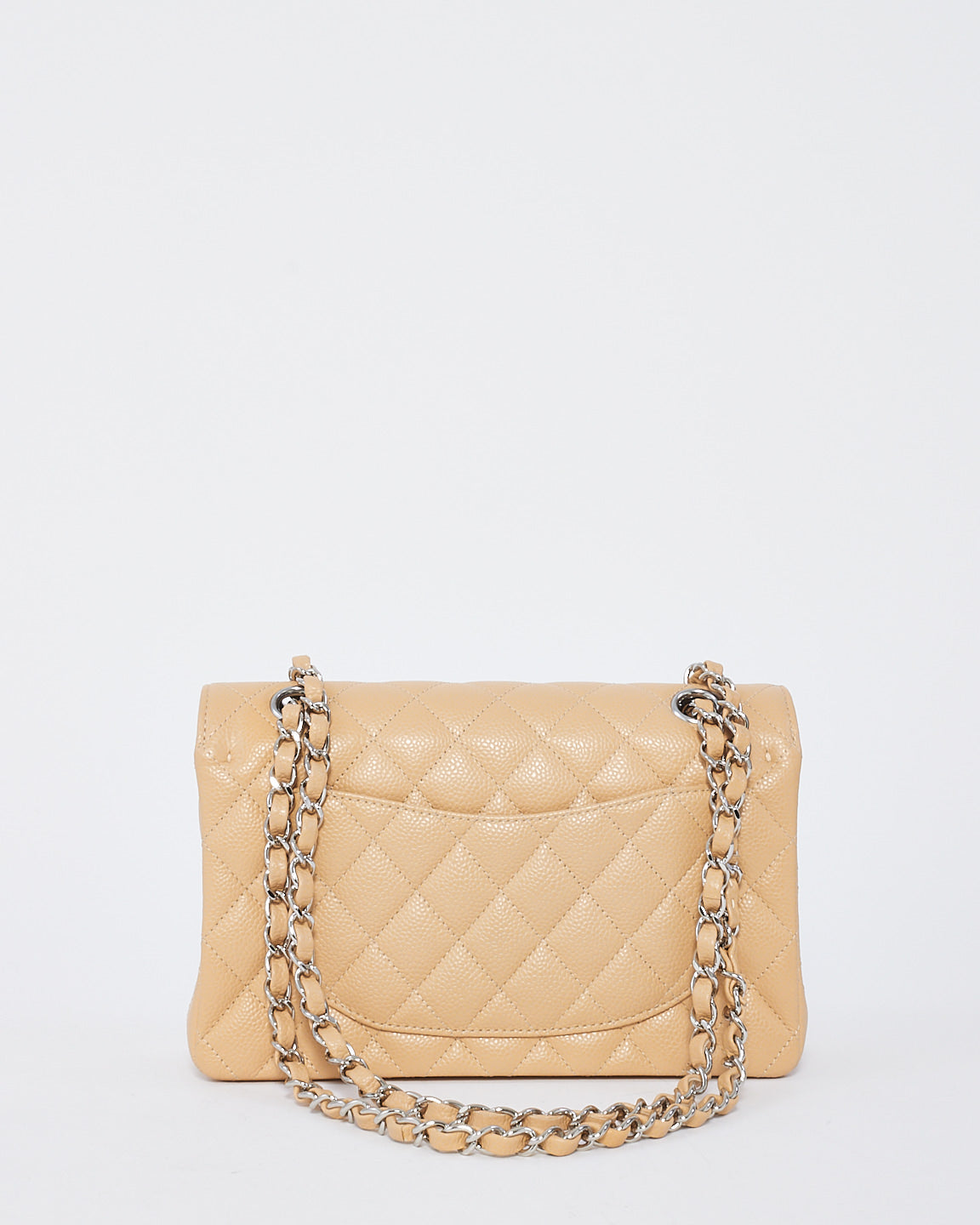 Petit sac à bandoulière classique à double rabat en cuir caviar beige Chanel avec SHW