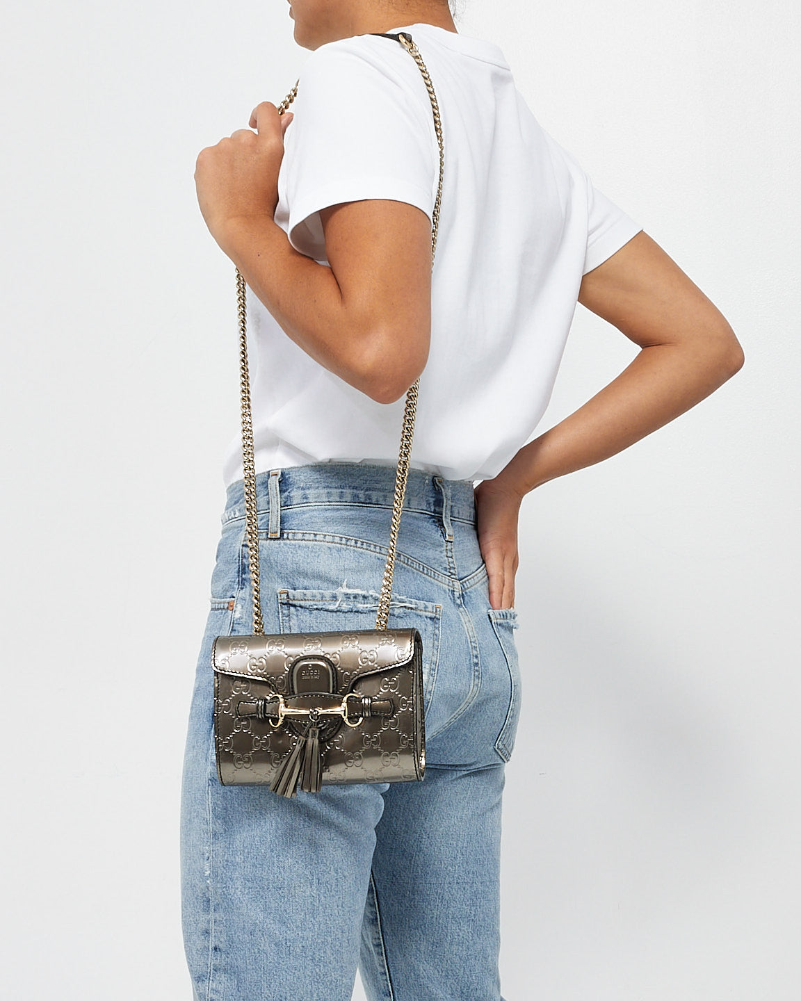 Sac à bandoulière Emily Guccissima en cuir brillant Gunmetal Gucci