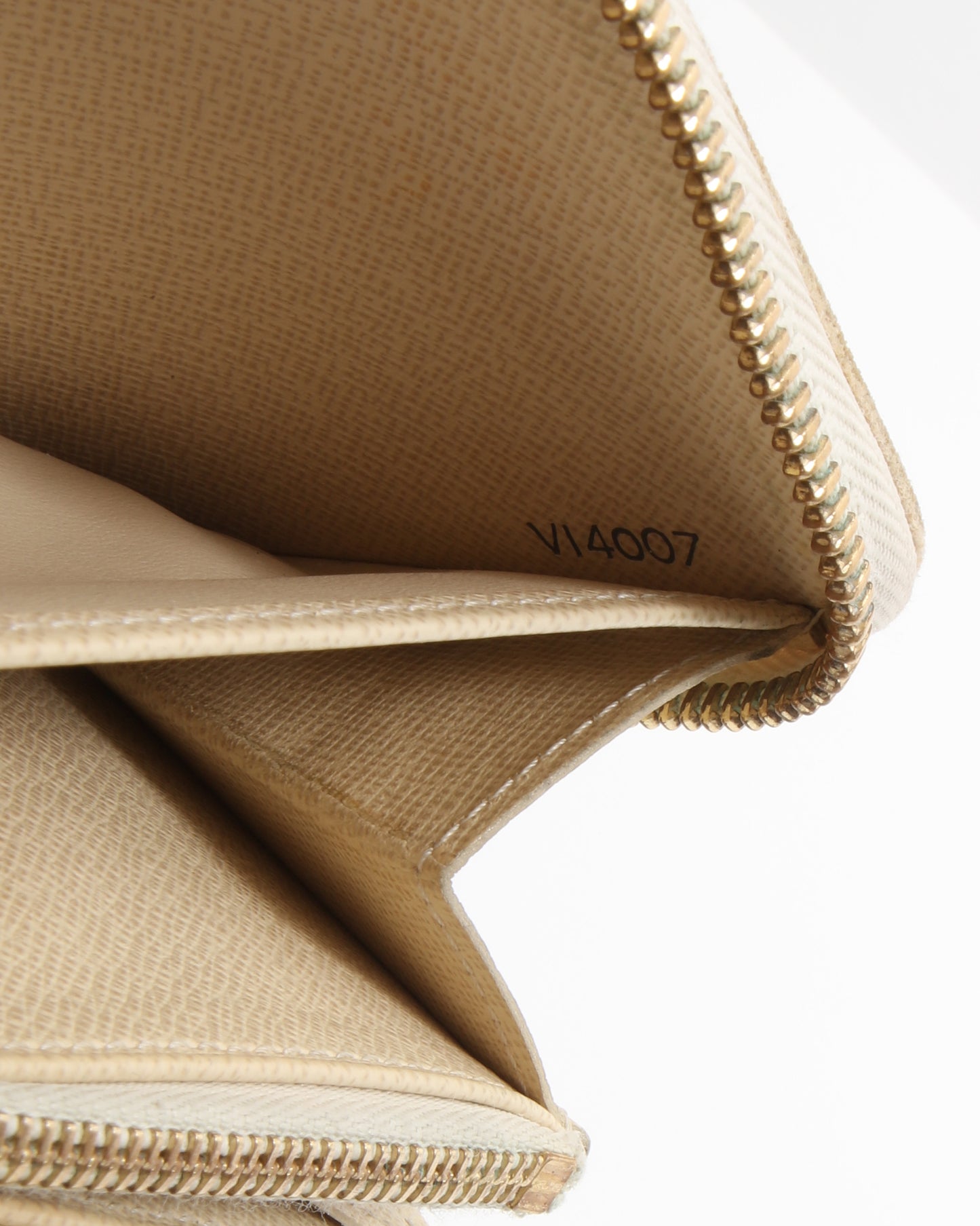 Louis Vuitton Damier Azur Canvas Zippy Wallet