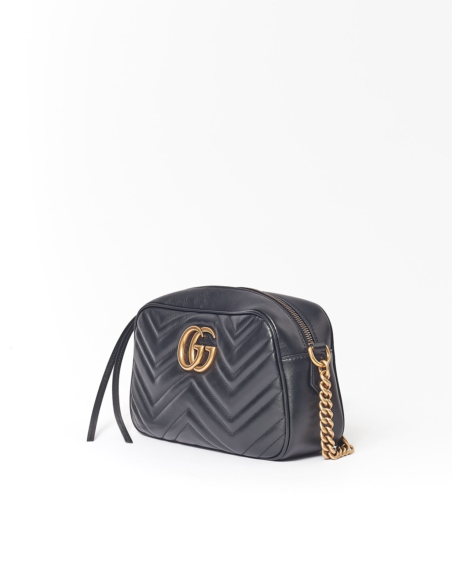Petit sac pour appareil photo Gucci en cuir noir Matelasse GG Marmont