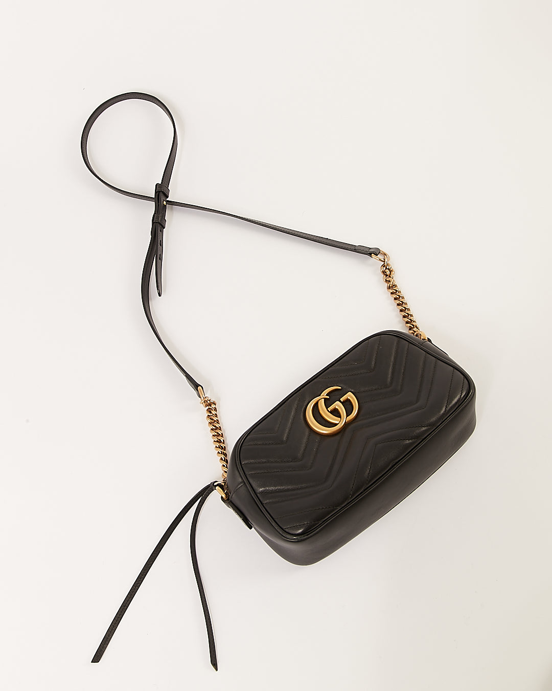 Petit sac pour appareil photo Gucci Marmont GG Matelasse en cuir noir 