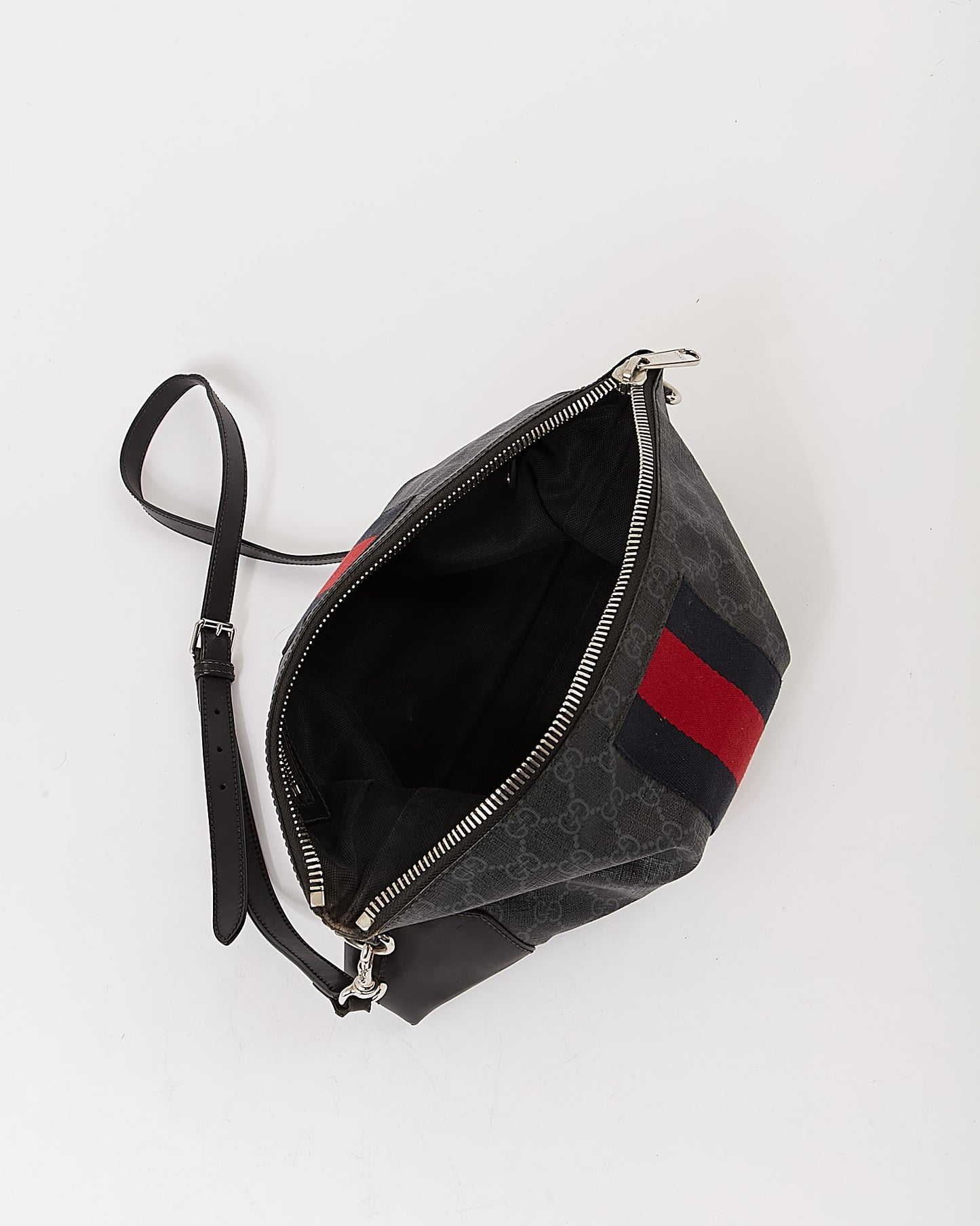 Gucci GG Supreme Canvas Navy/Red Web Messenger Bag
