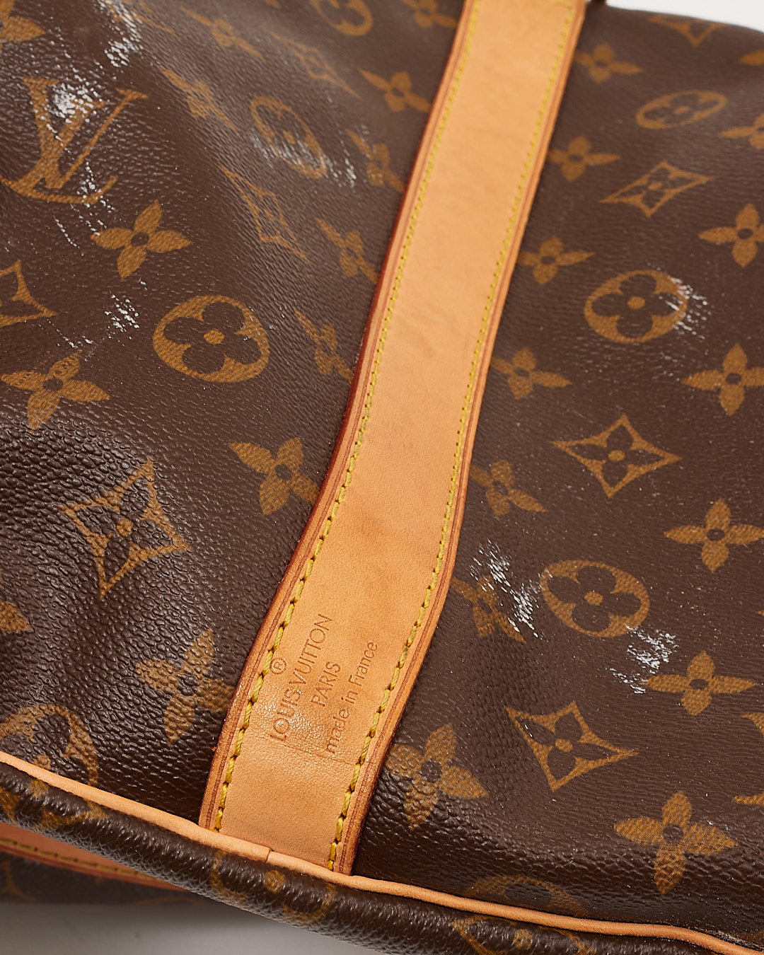 Sac à bandoulière Keepall 55 en toile monogram Louis Vuitton