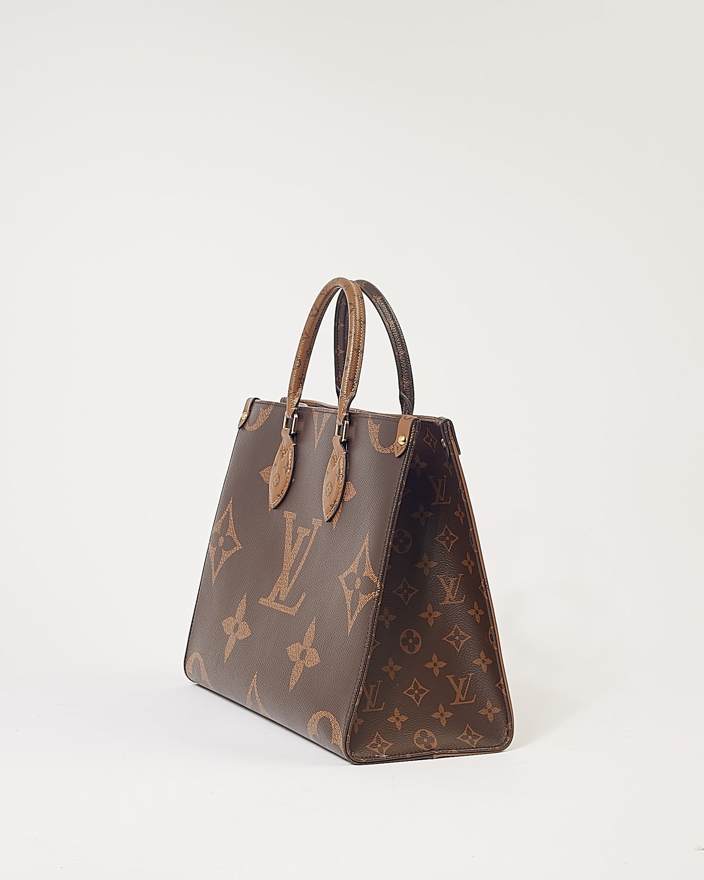 Louis Vuitton Reverse Monogram Giant Onthego MM