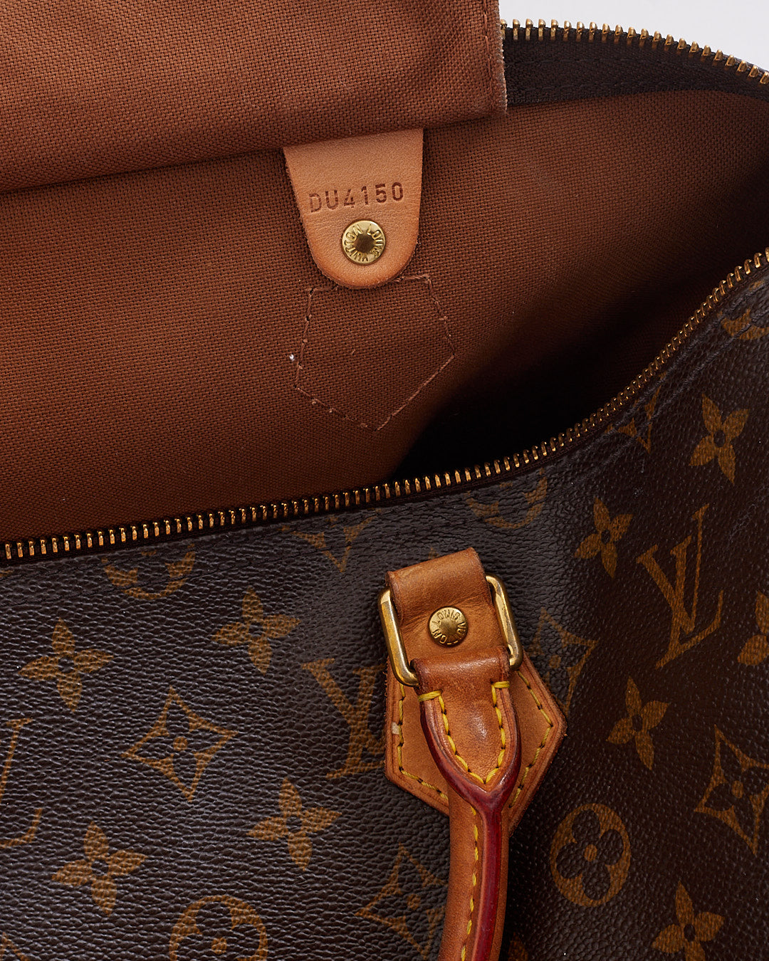 Louis Vuitton Toile Monogram Speedy 35