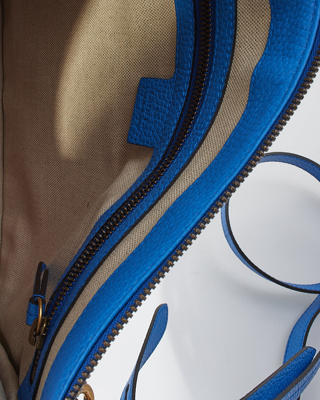 Pochette Gucci en cuir bleu imprimé tigre avec bandoulière