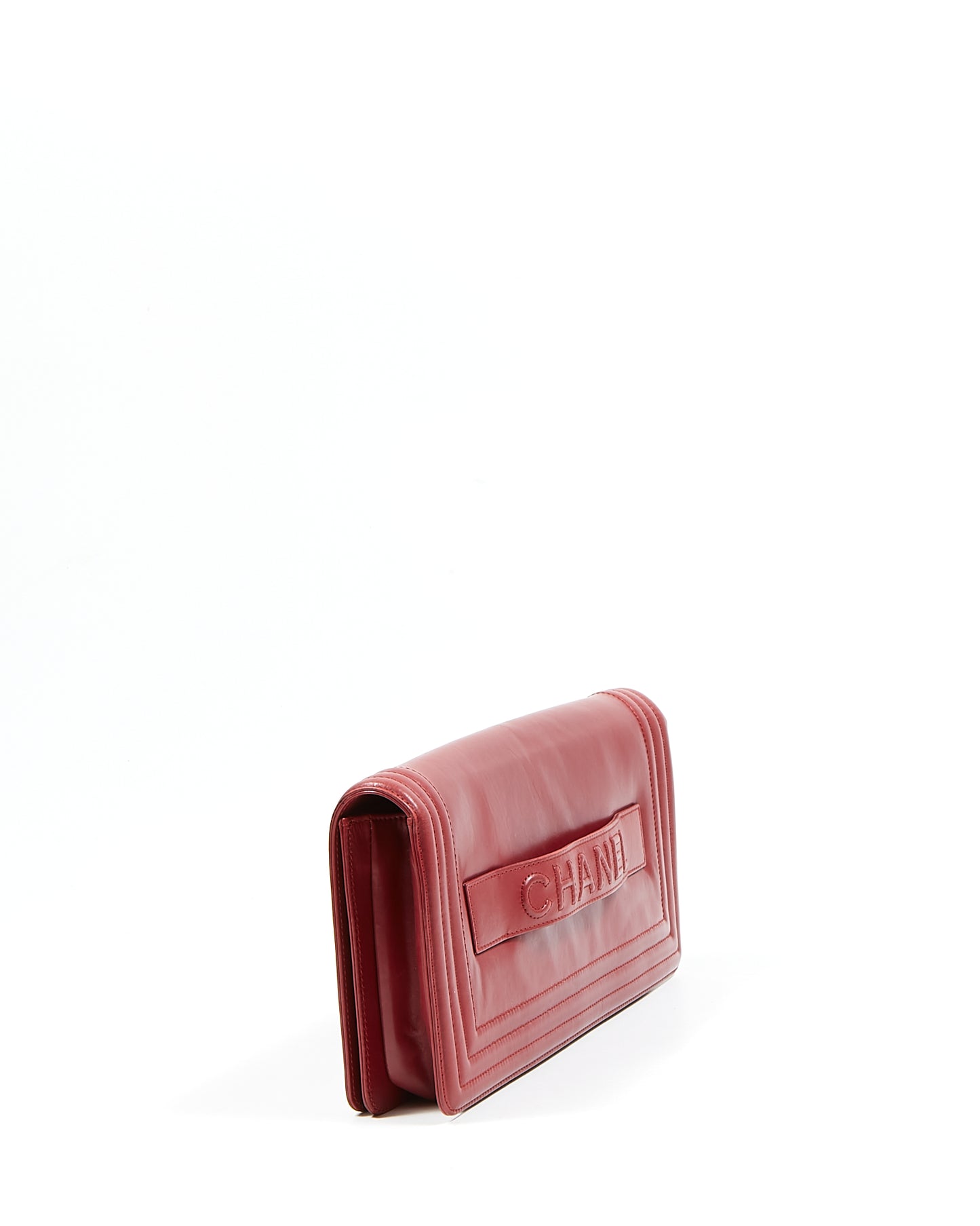 Pochette garçon en cuir d'agneau rouge vin Chanel