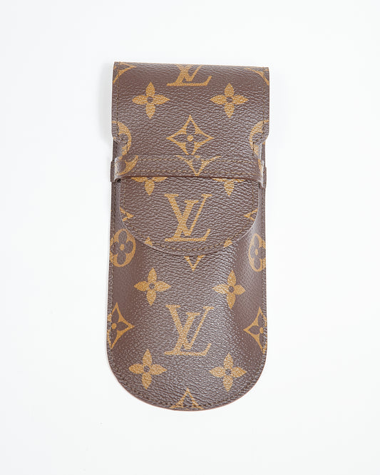 Étui à lunettes de soleil en toile monogram Louis Vuitton