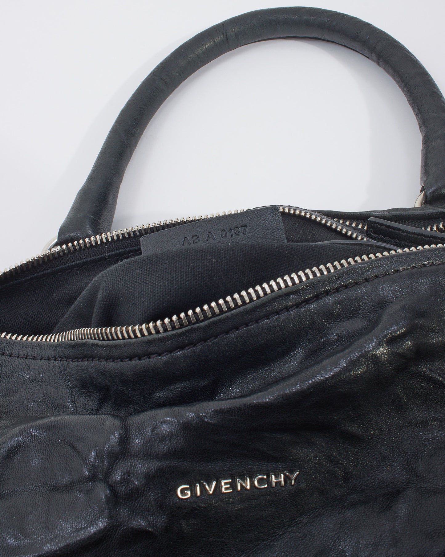 Sac Pandora moyen en cuir vieilli noir Givenchy
