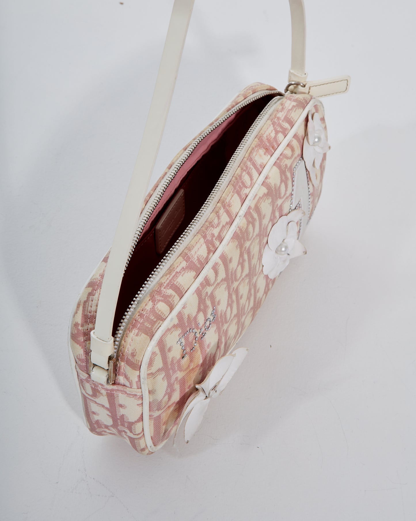 Petit sac à bandoulière en toile monogram girly rose Dior 